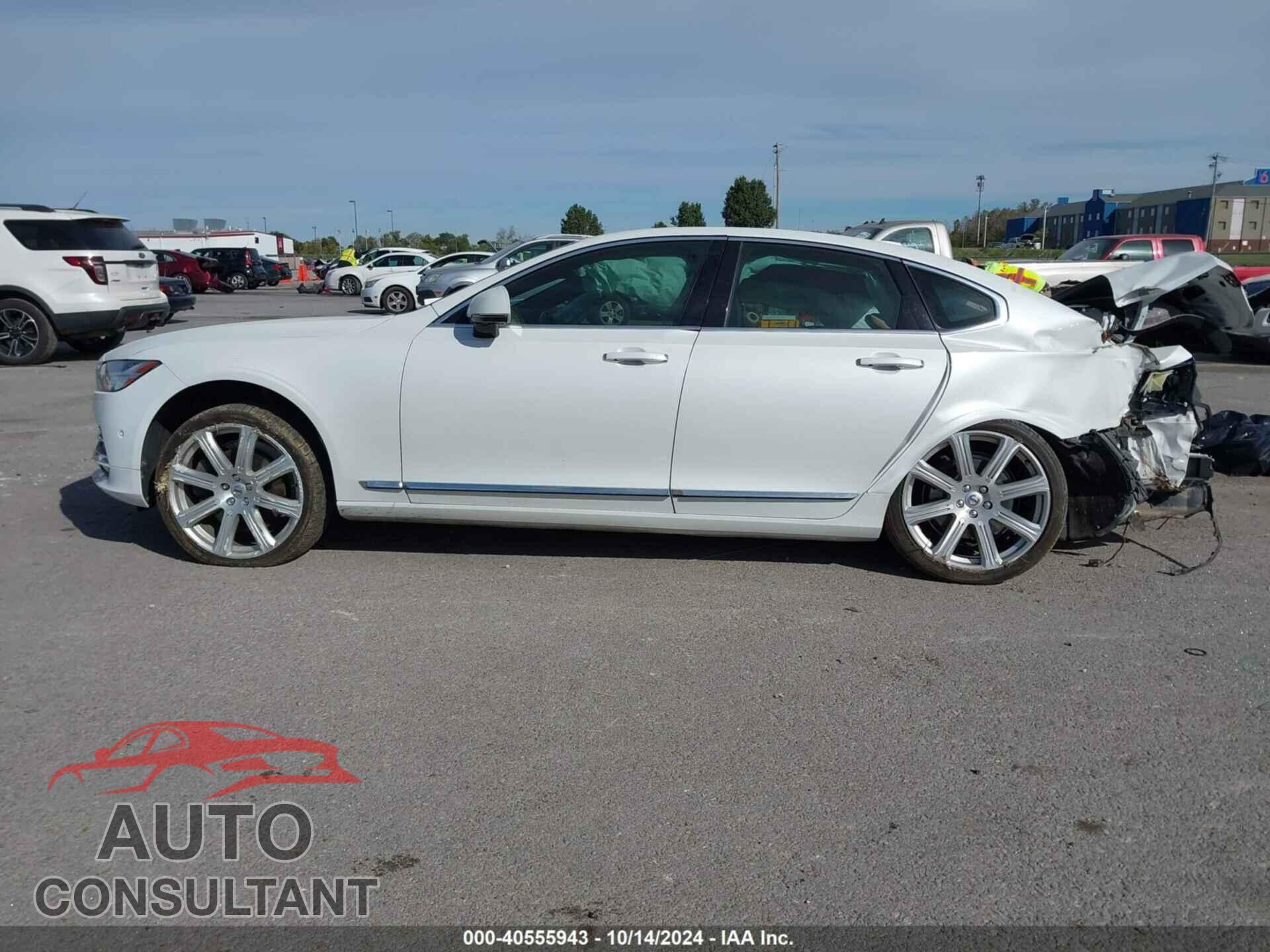 VOLVO S90 2017 - YV1A22ML7H1003072