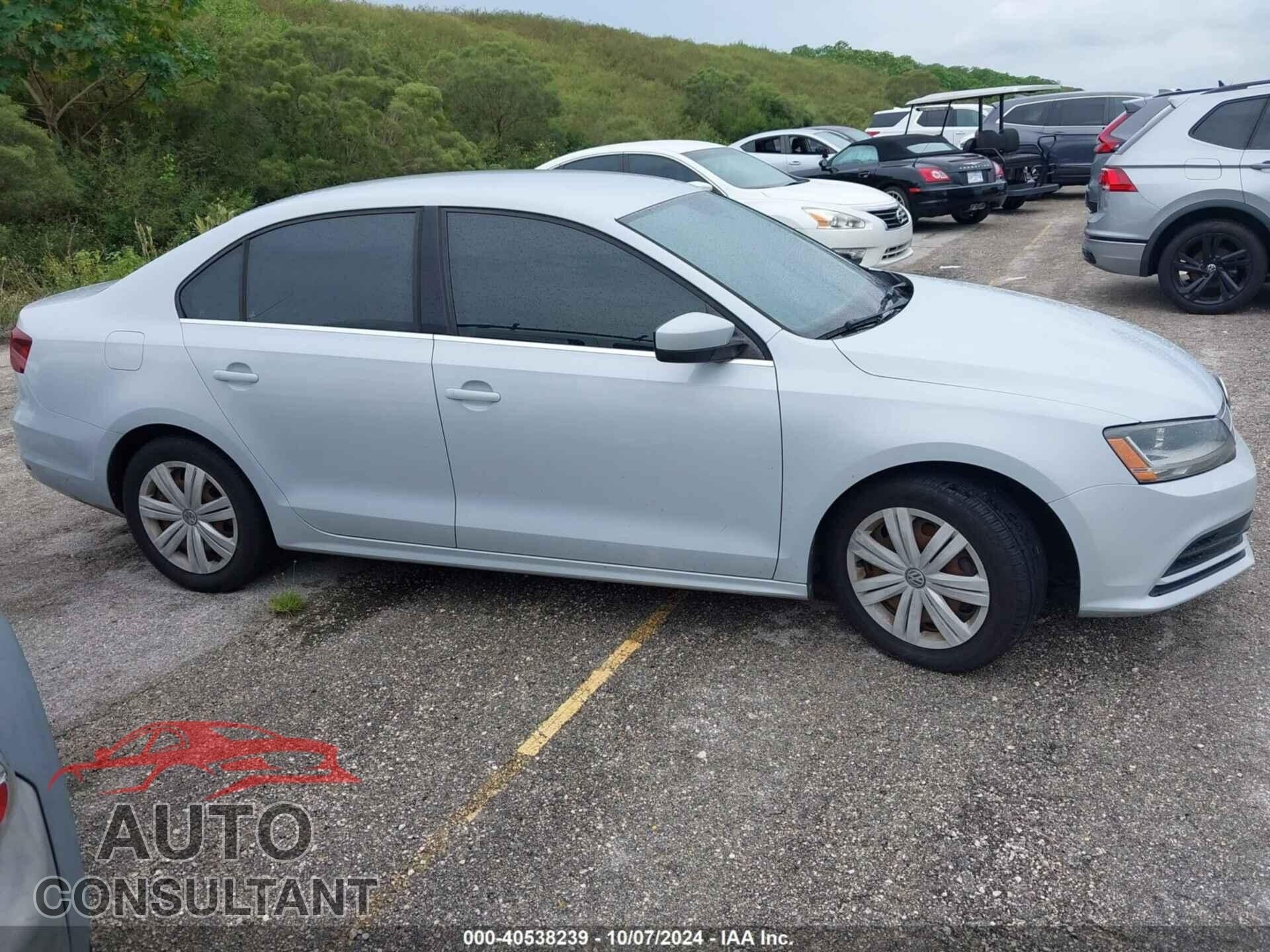 VOLKSWAGEN JETTA 2017 - 3VW2B7AJ5HM405764