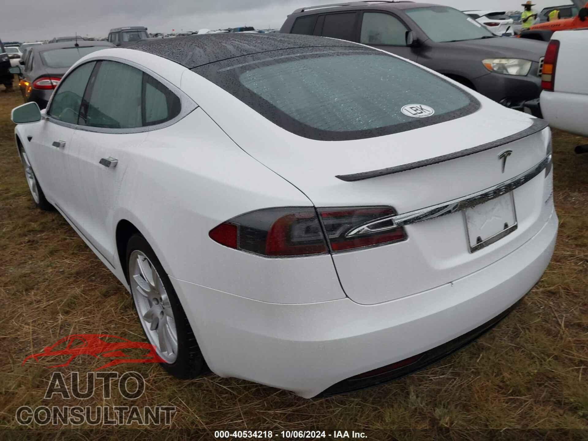 TESLA MODEL S 2021 - 5YJSA1E46MF425835
