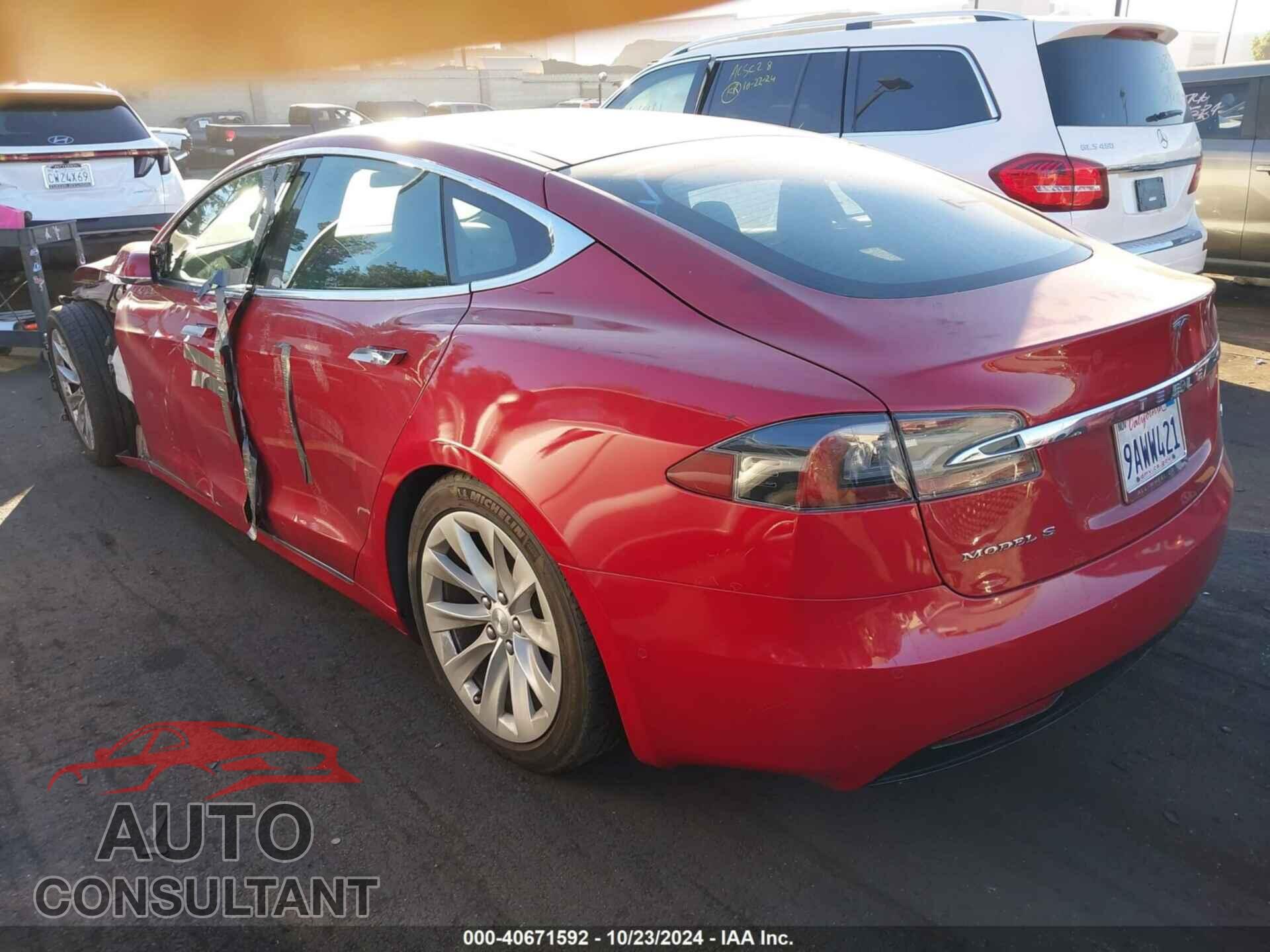 TESLA MODEL S 2018 - 5YJSA1E21JF290791
