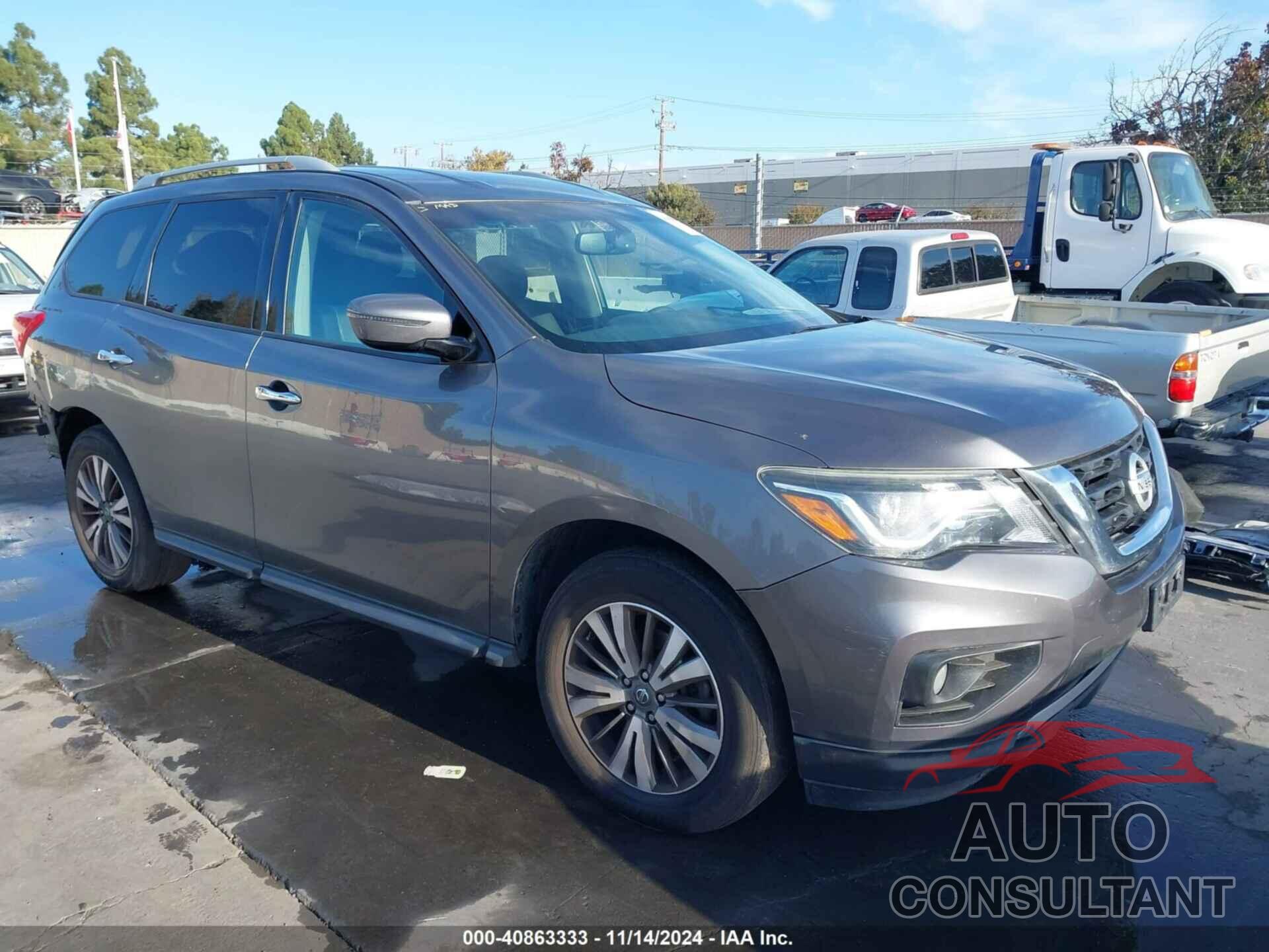 NISSAN PATHFINDER 2017 - 5N1DR2MN9HC680320