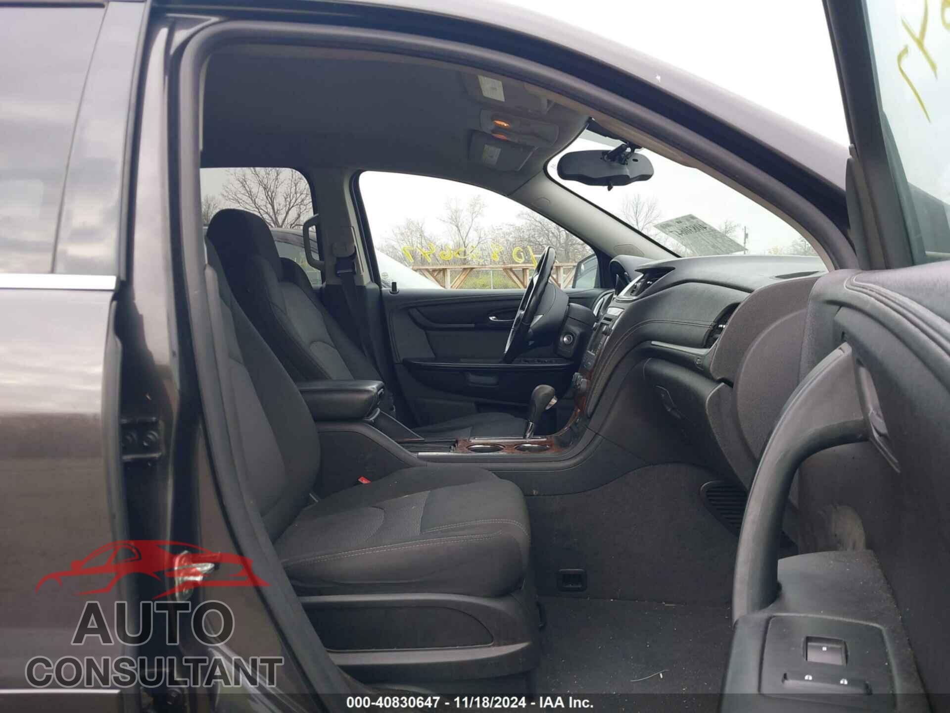 CHEVROLET TRAVERSE 2014 - 1GNKRGKD2EJ330982