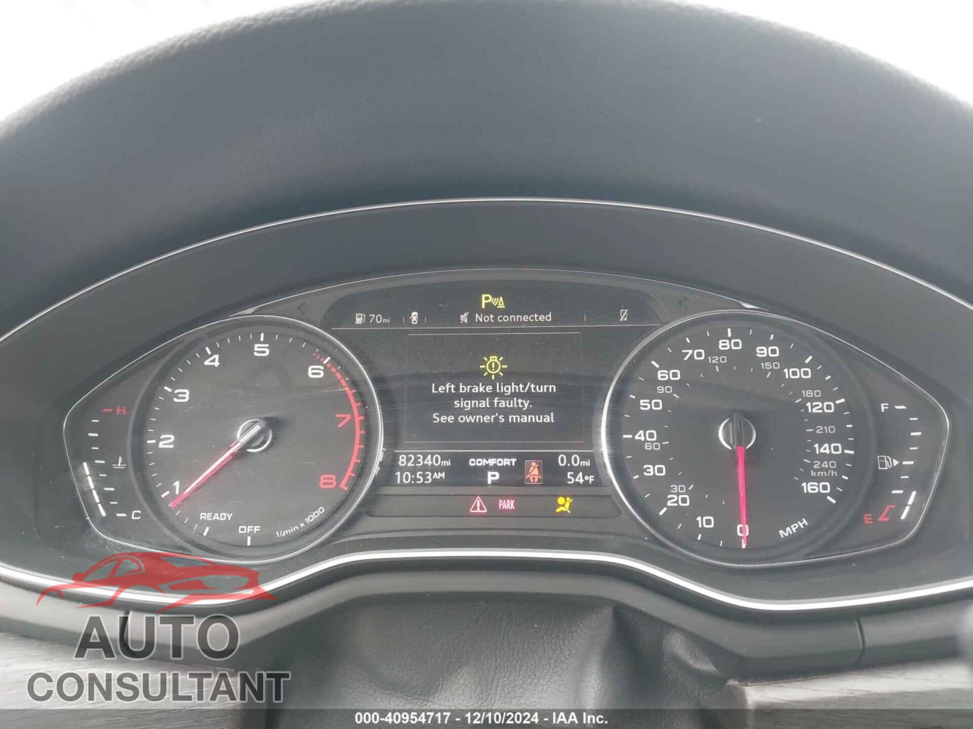 AUDI A5 2018 - WAUTNAF52JA043271