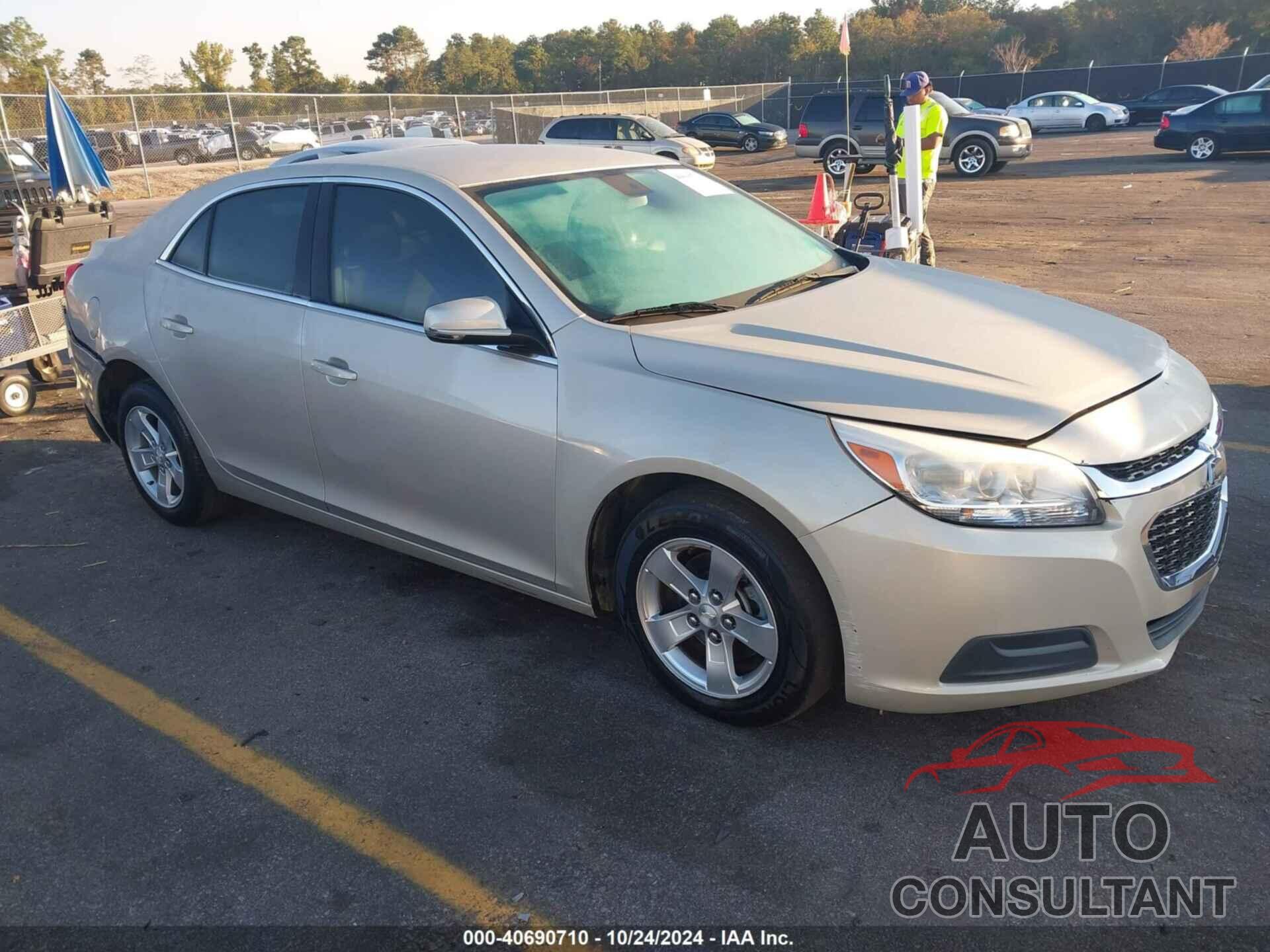 CHEVROLET MALIBU 2015 - 1G11C5SL1FF352258