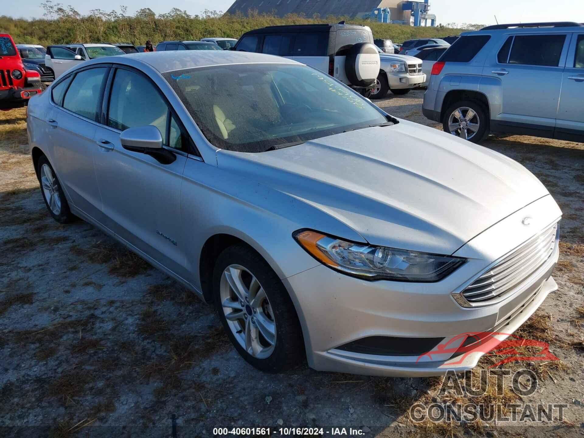 FORD FUSION HYBRID 2018 - 3FA6P0LU9JR141600