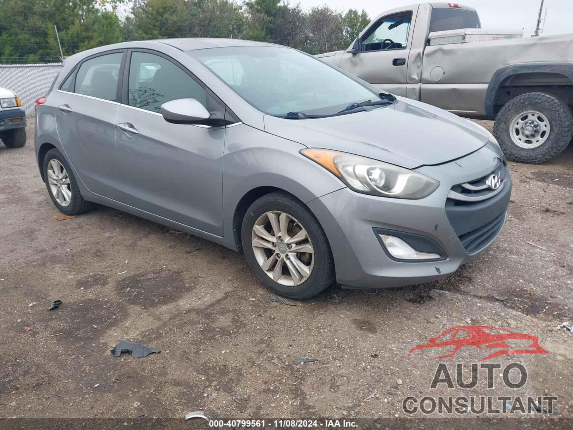 HYUNDAI ELANTRA GT 2015 - KMHD35LH8FU237887