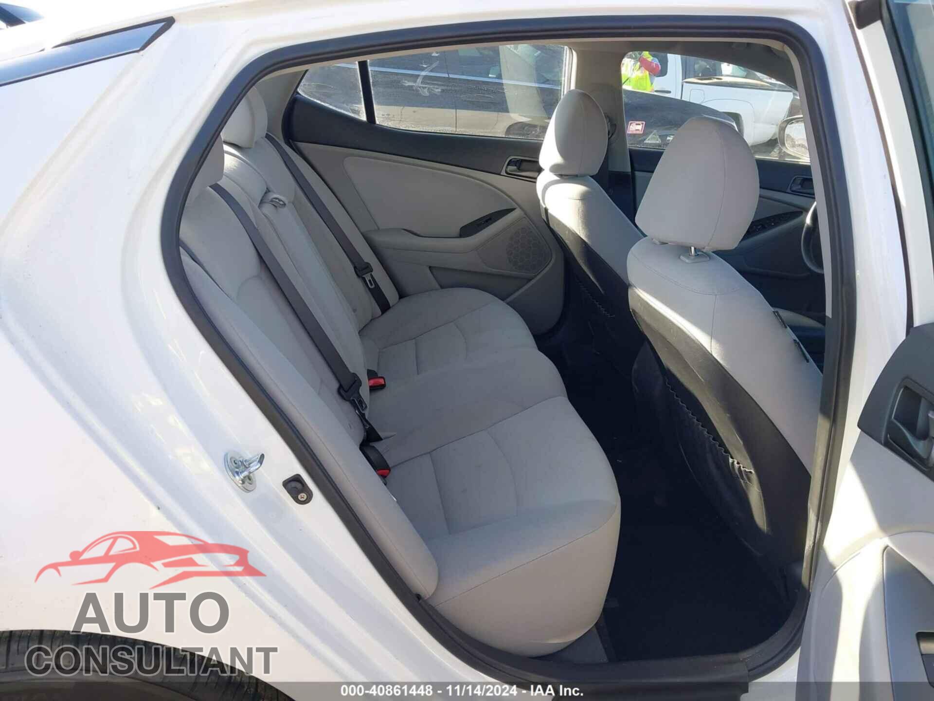 KIA OPTIMA 2015 - KNAGM4A79F5612471