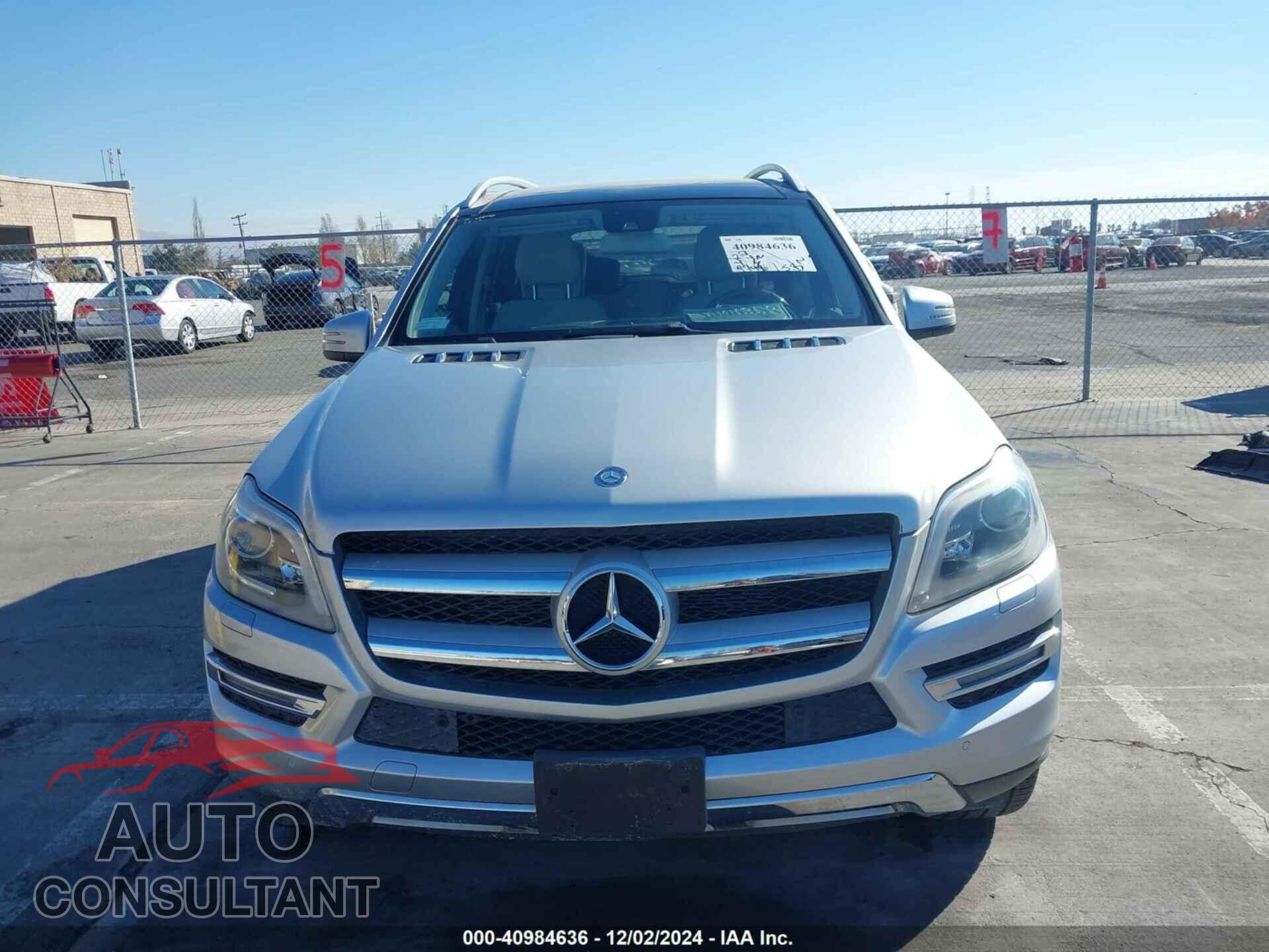 MERCEDES-BENZ GL 450 2013 - 4JGDF7CE6DA223574