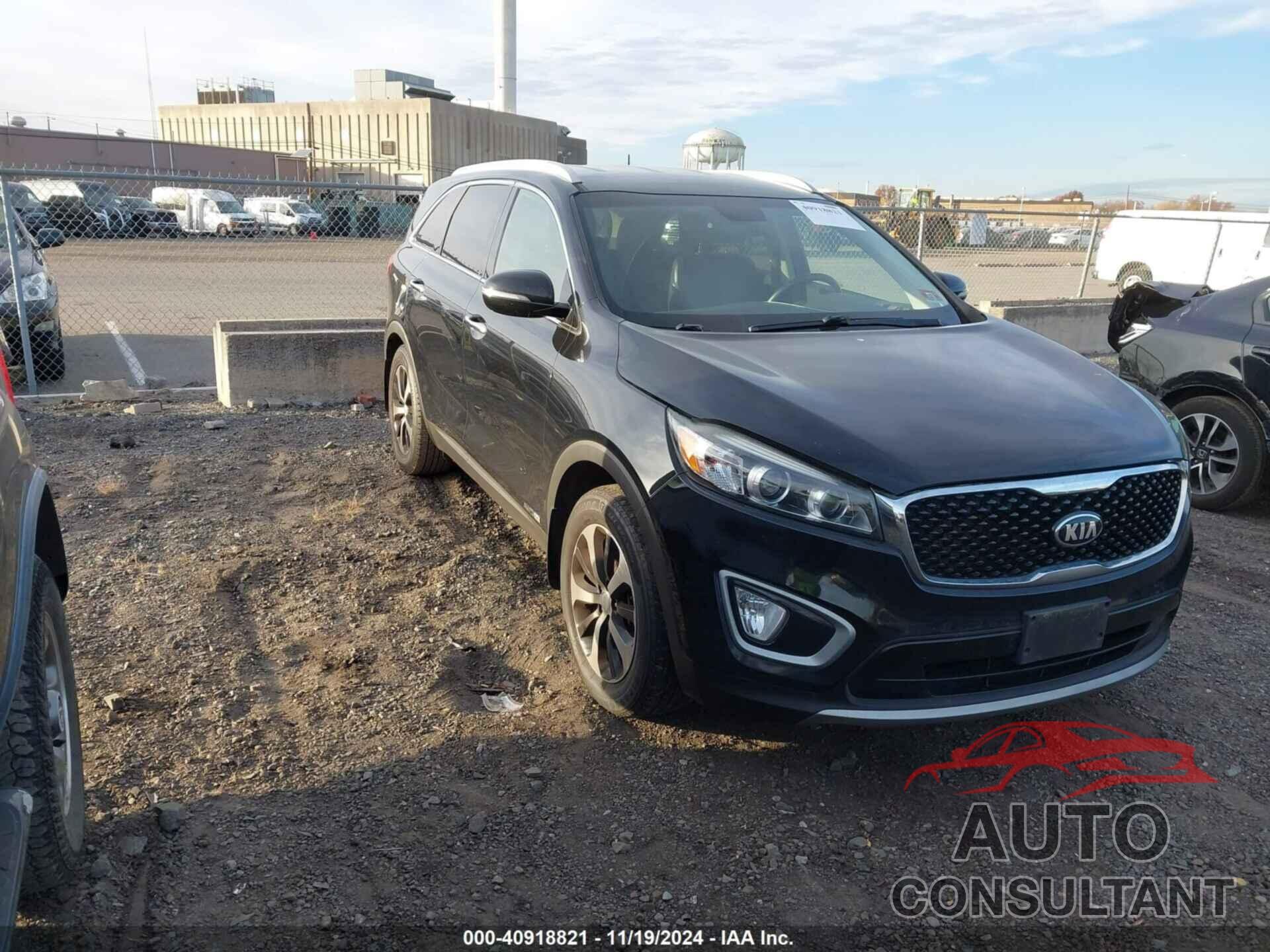 KIA SORENTO 2018 - 5XYPHDA53JG384862