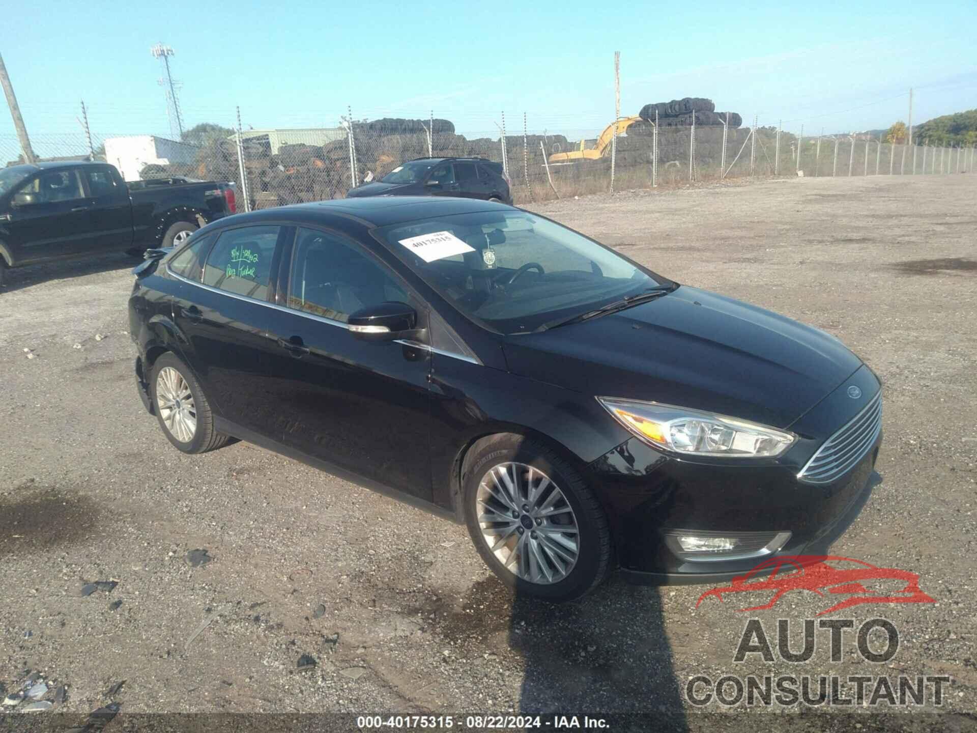 FORD FOCUS 2018 - 1FADP3J27JL289138