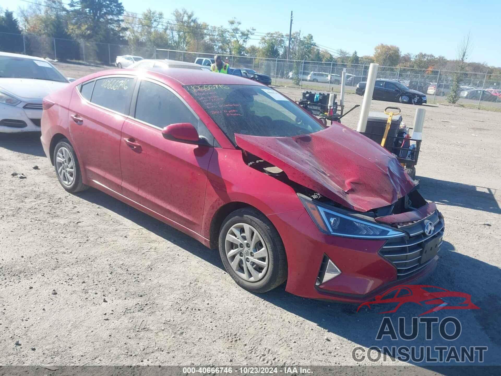 HYUNDAI ELANTRA 2020 - KMHD74LF0LU925178