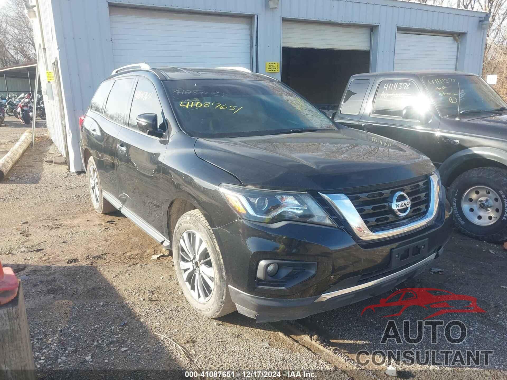 NISSAN PATHFINDER 2017 - 5N1DR2MM8HC683569