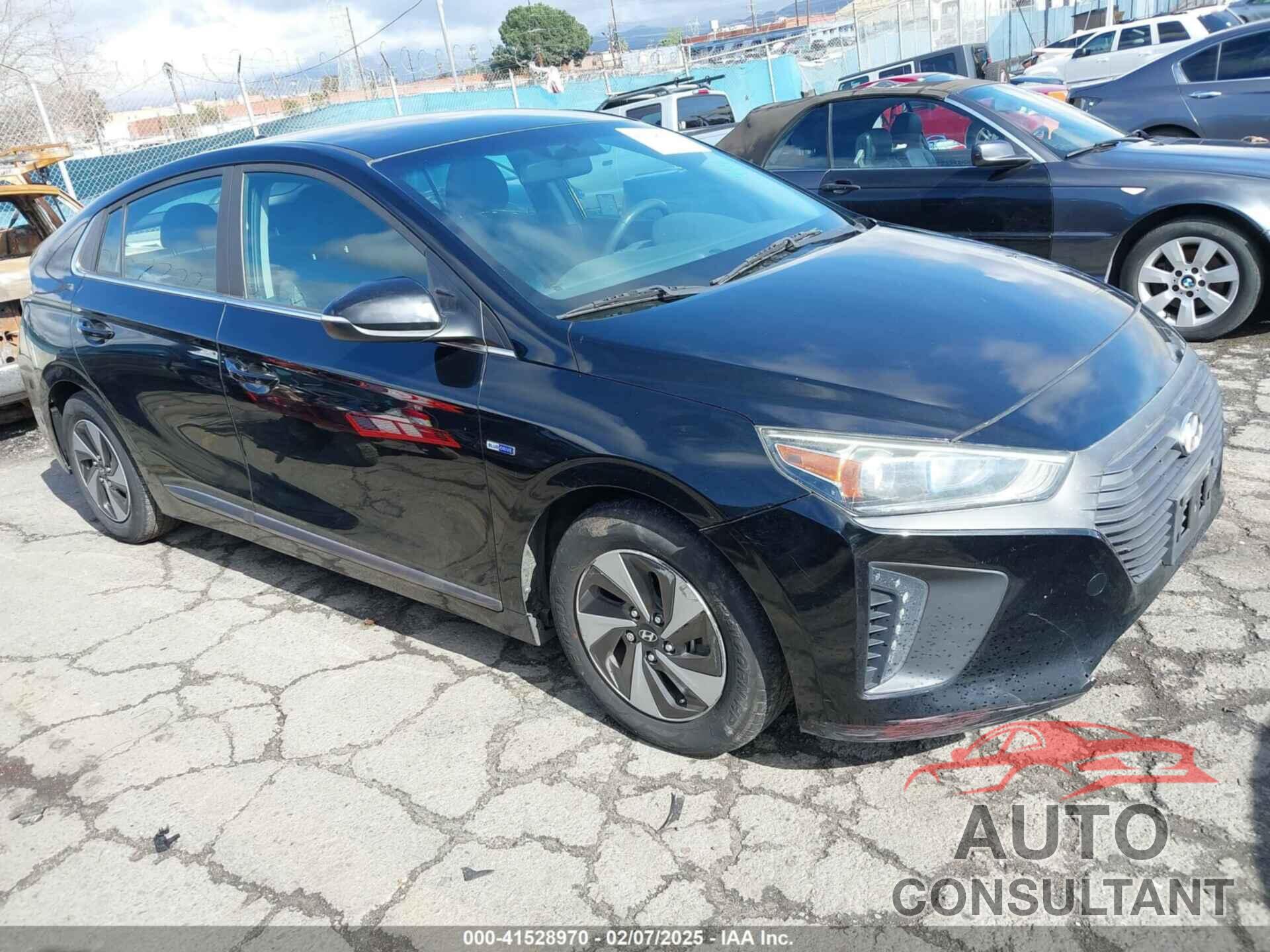 HYUNDAI IONIQ HYBRID 2018 - KMHC75LC9JU062028