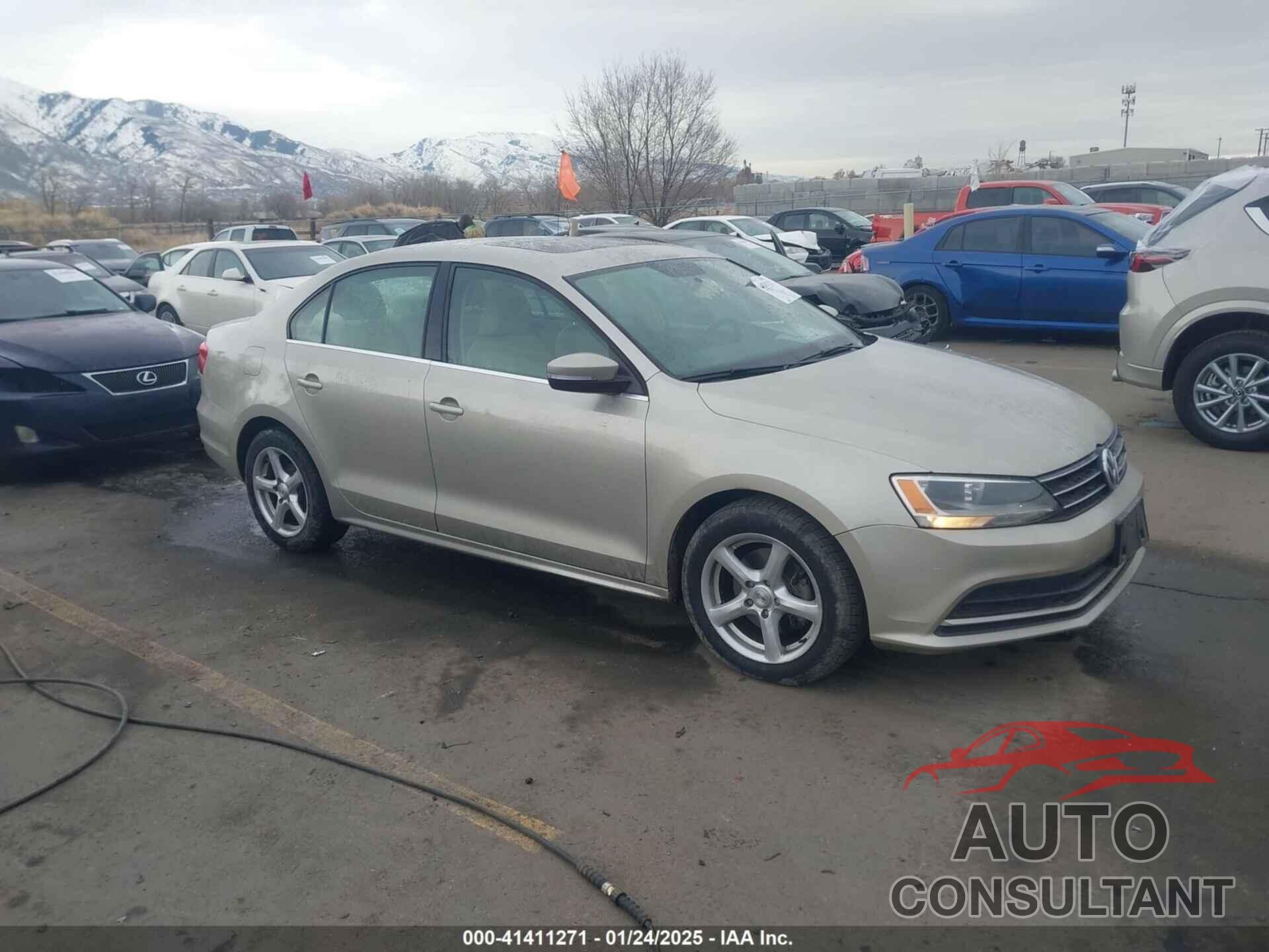 VOLKSWAGEN JETTA 2015 - 3VWLA7AJ7FM299676