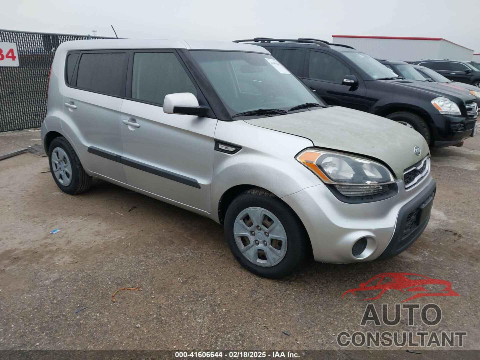 KIA SOUL 2013 - KNDJT2A56D7761338