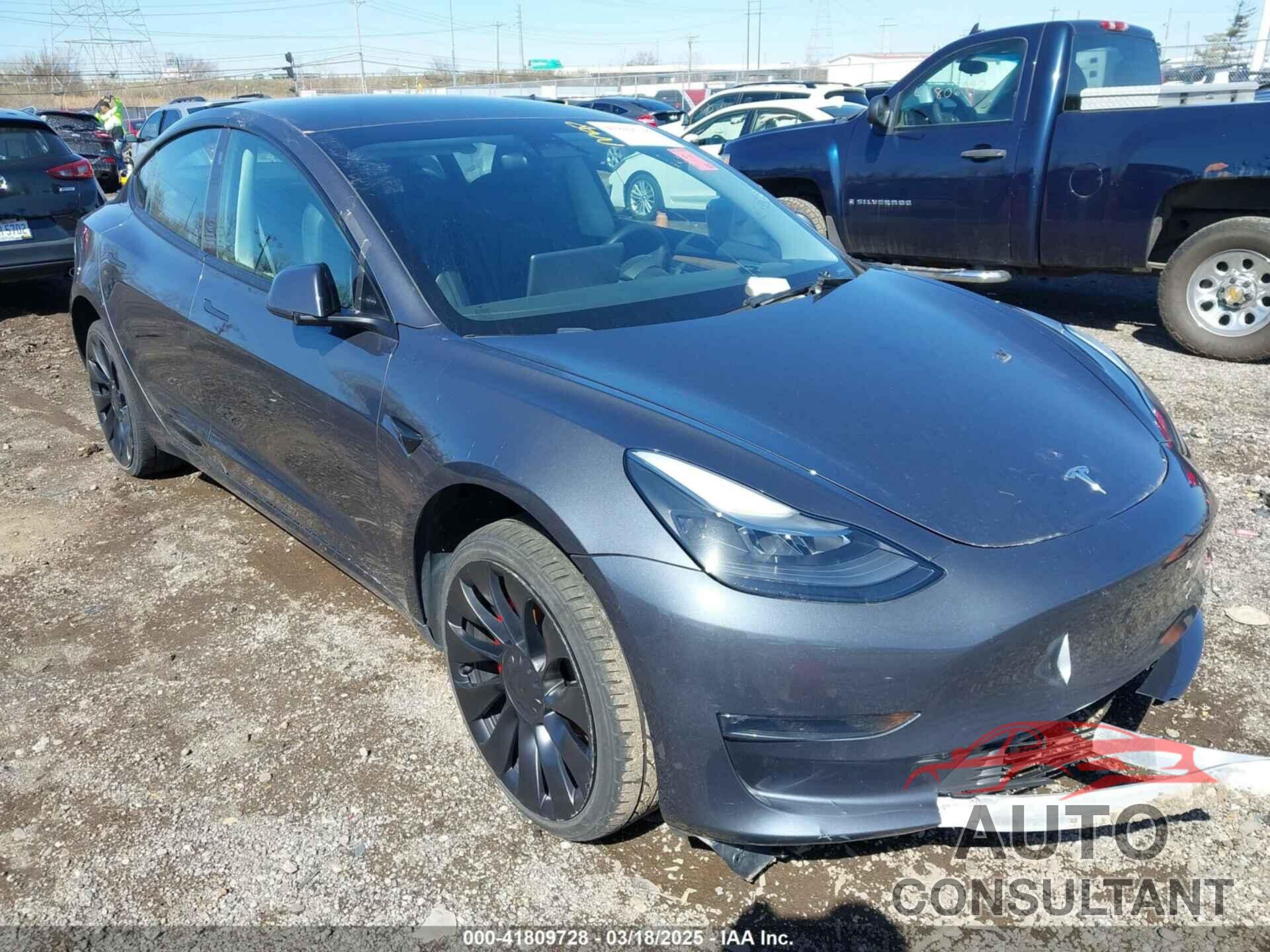 TESLA MODEL 3 2023 - 5YJ3E1ECXPF462519