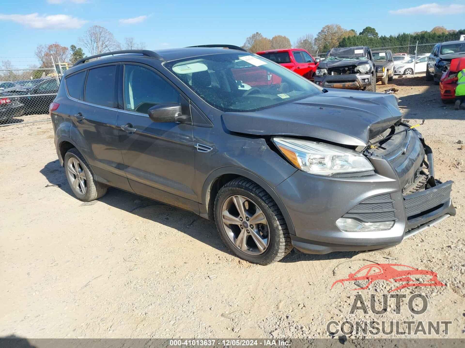 FORD ESCAPE 2014 - 1FMCU9G95EUC77443