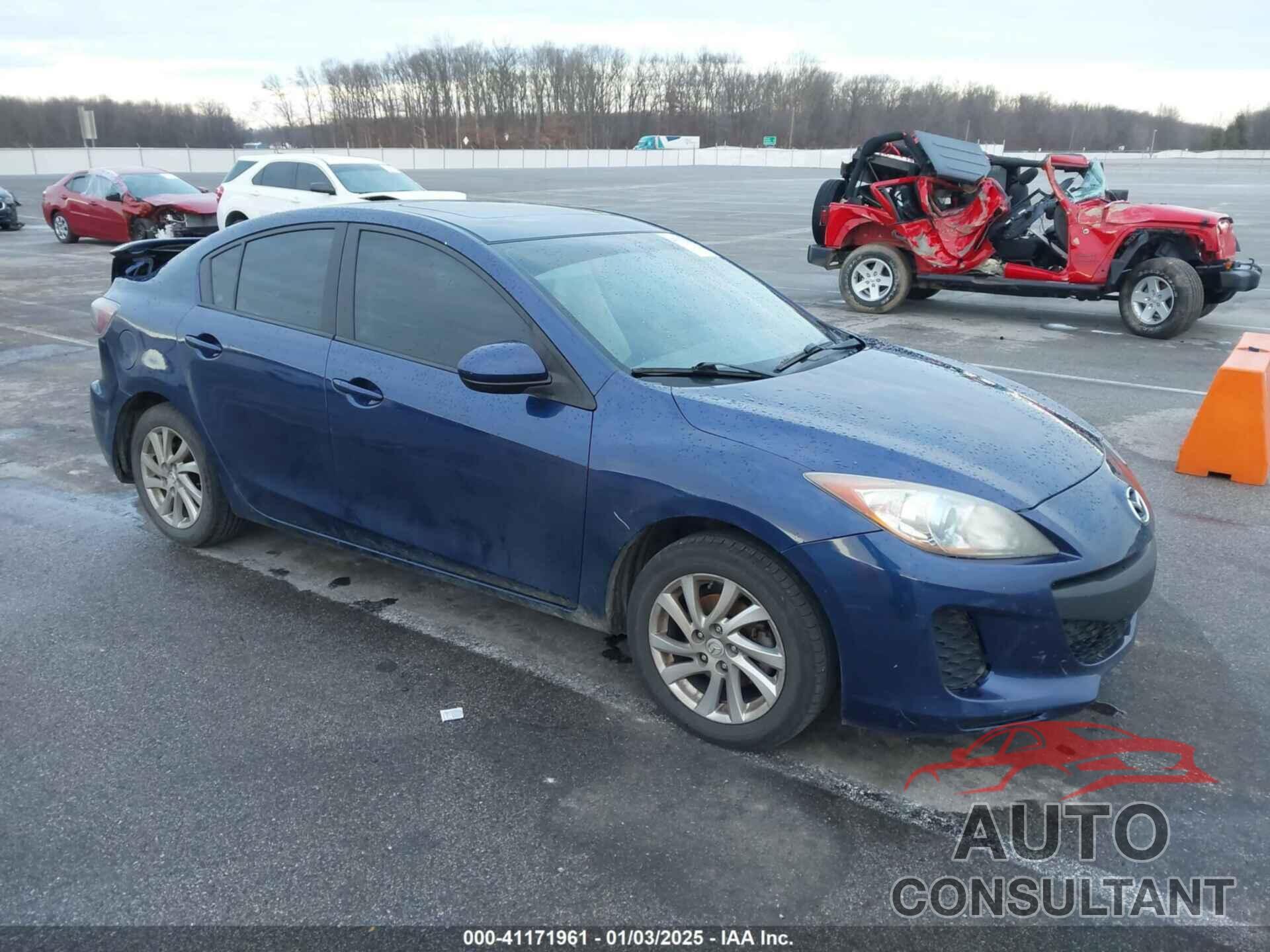 MAZDA MAZDA3 2012 - JM1BL1V78C1574419