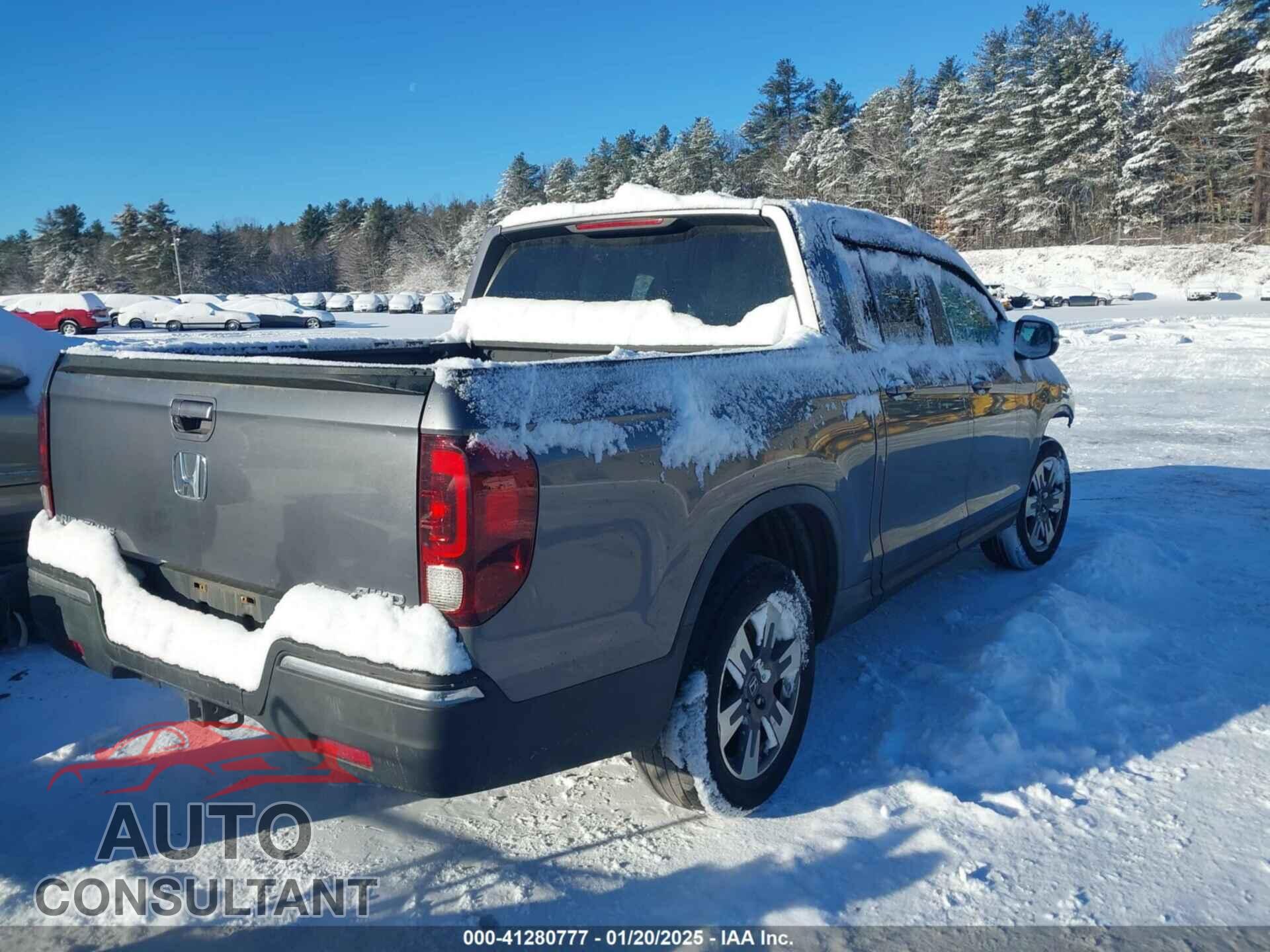 HONDA RIDGELINE 2017 - 5FPYK3F56HB013602