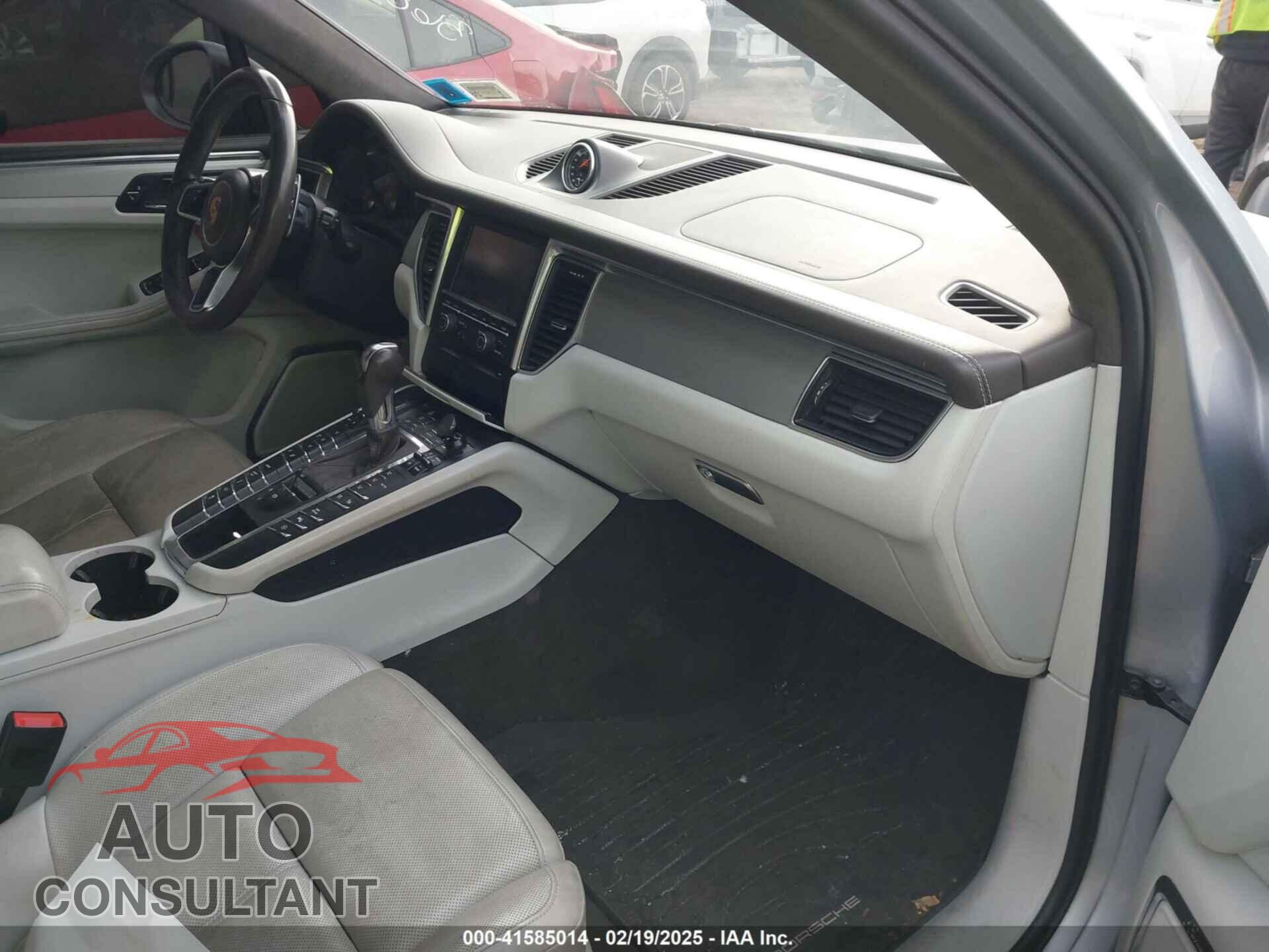 PORSCHE MACAN 2015 - WP1AF2A57FLB96758