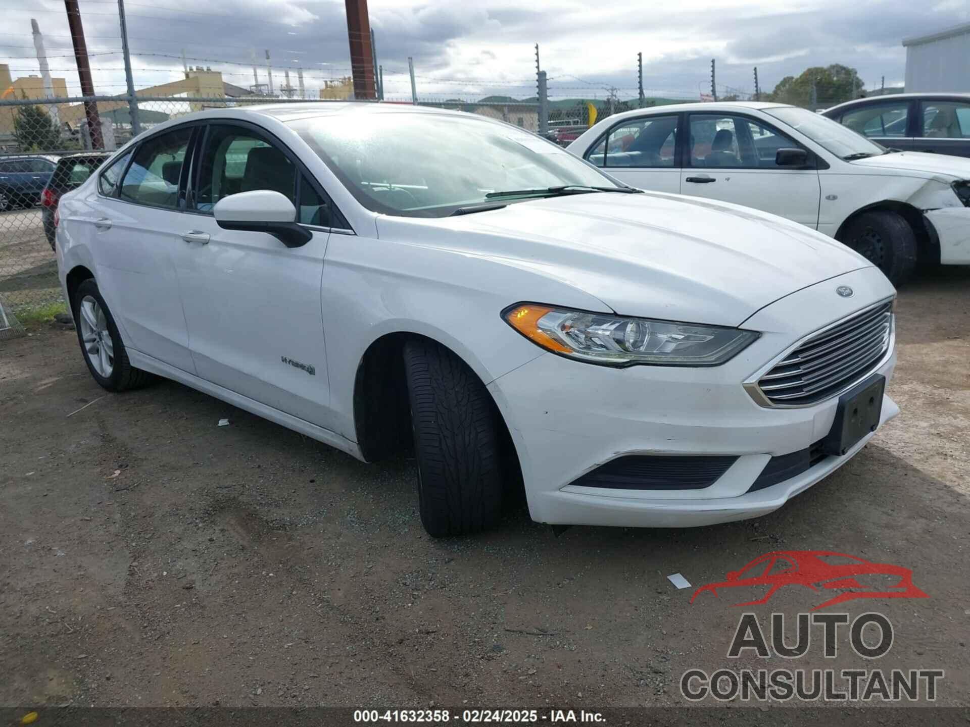 FORD FUSION HYBRID 2018 - 3FA6P0LU5JR188171
