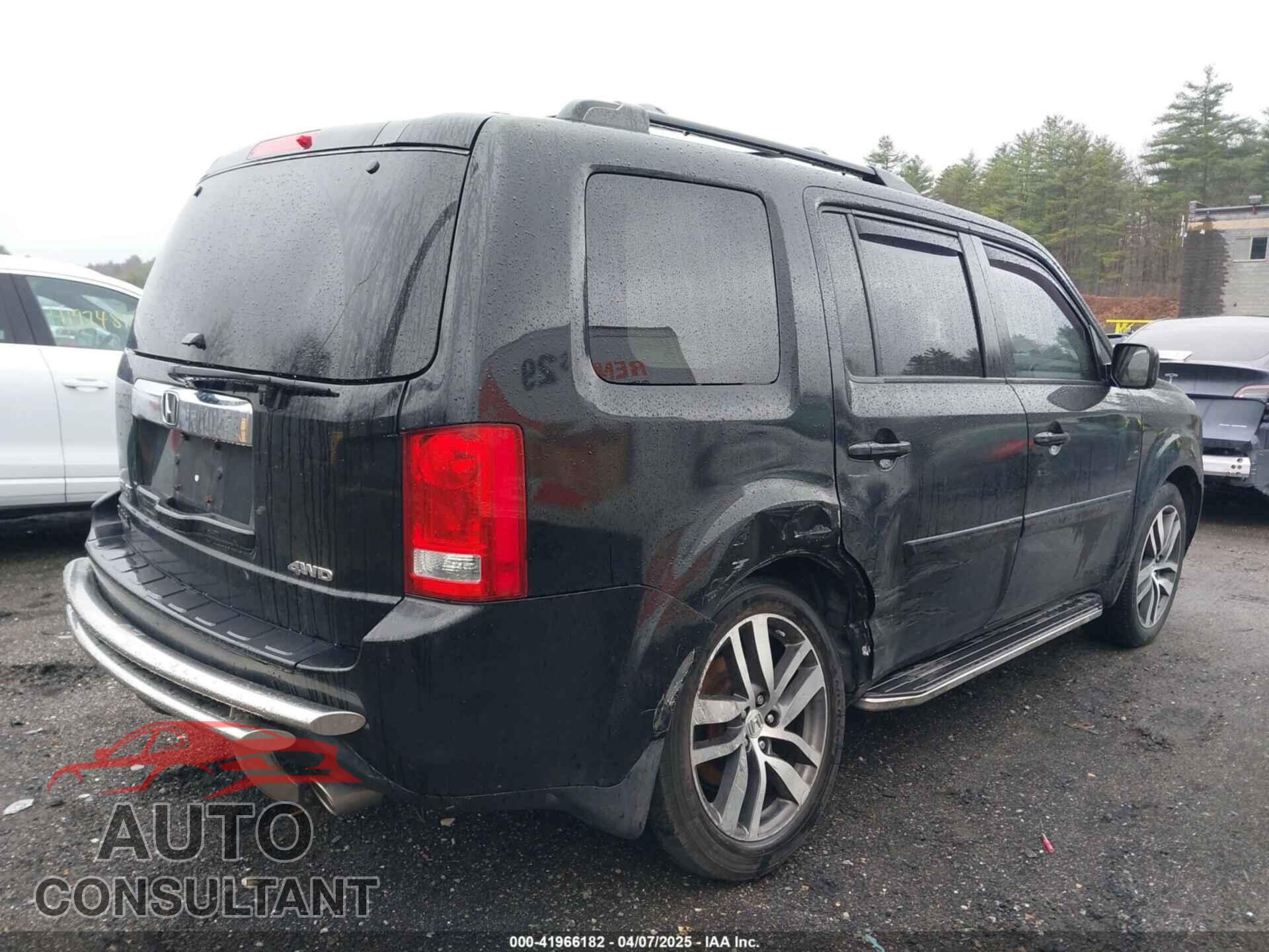 HONDA PILOT 2012 - 5FNYF4H77CB084379