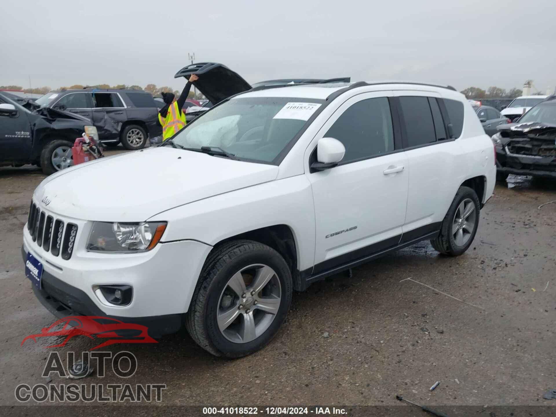 JEEP COMPASS 2017 - 1C4NJCEA8HD101801