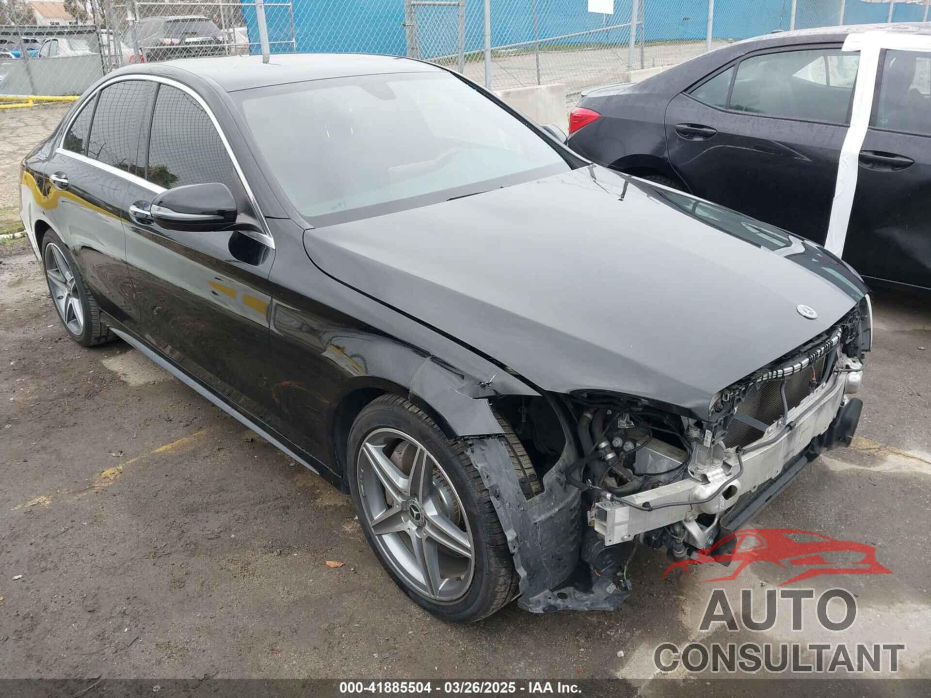 MERCEDES-BENZ C 300 2016 - 55SWF4KB6GU111323