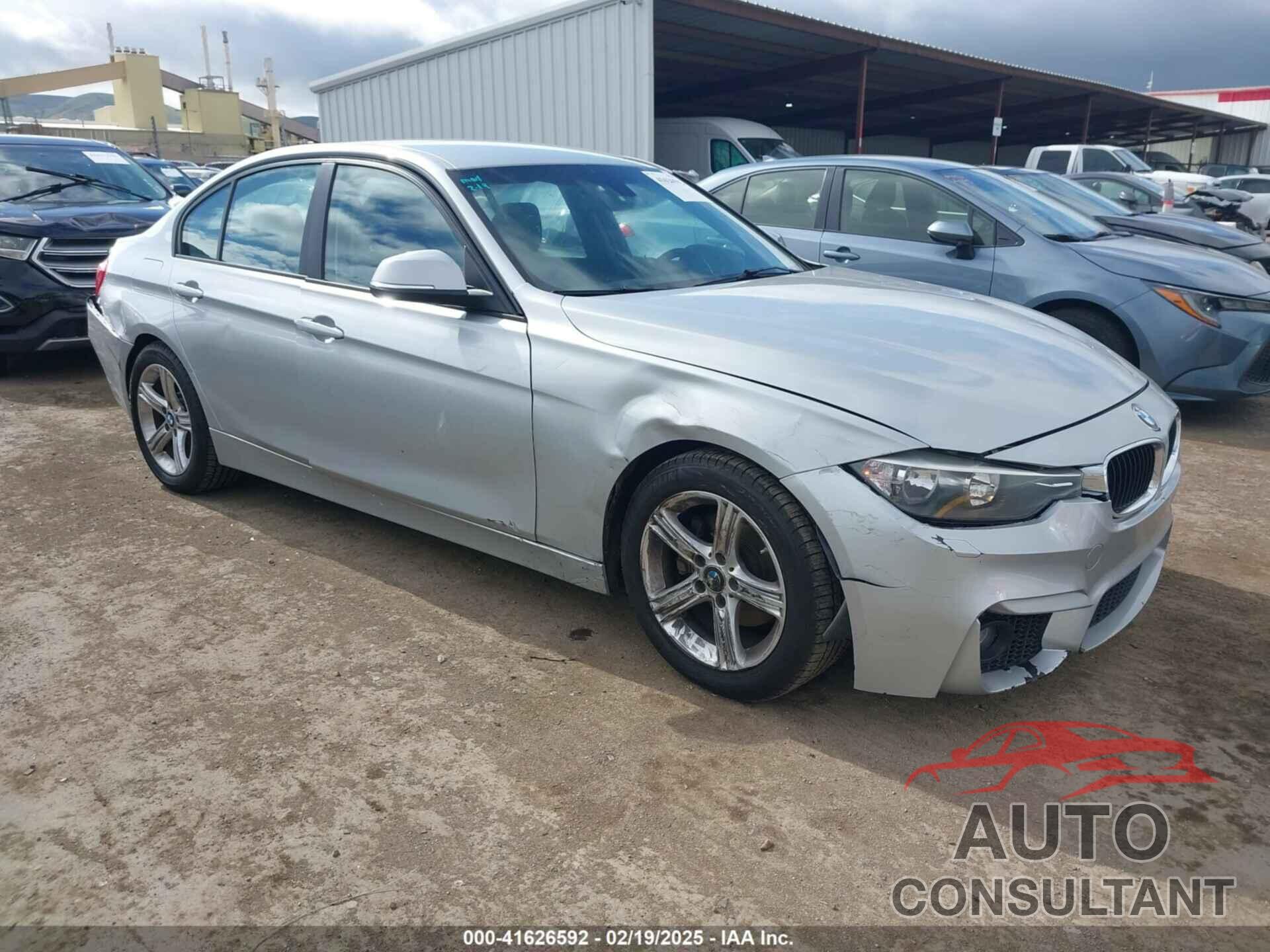 BMW 328I 2014 - WBA3C1C50EK112243