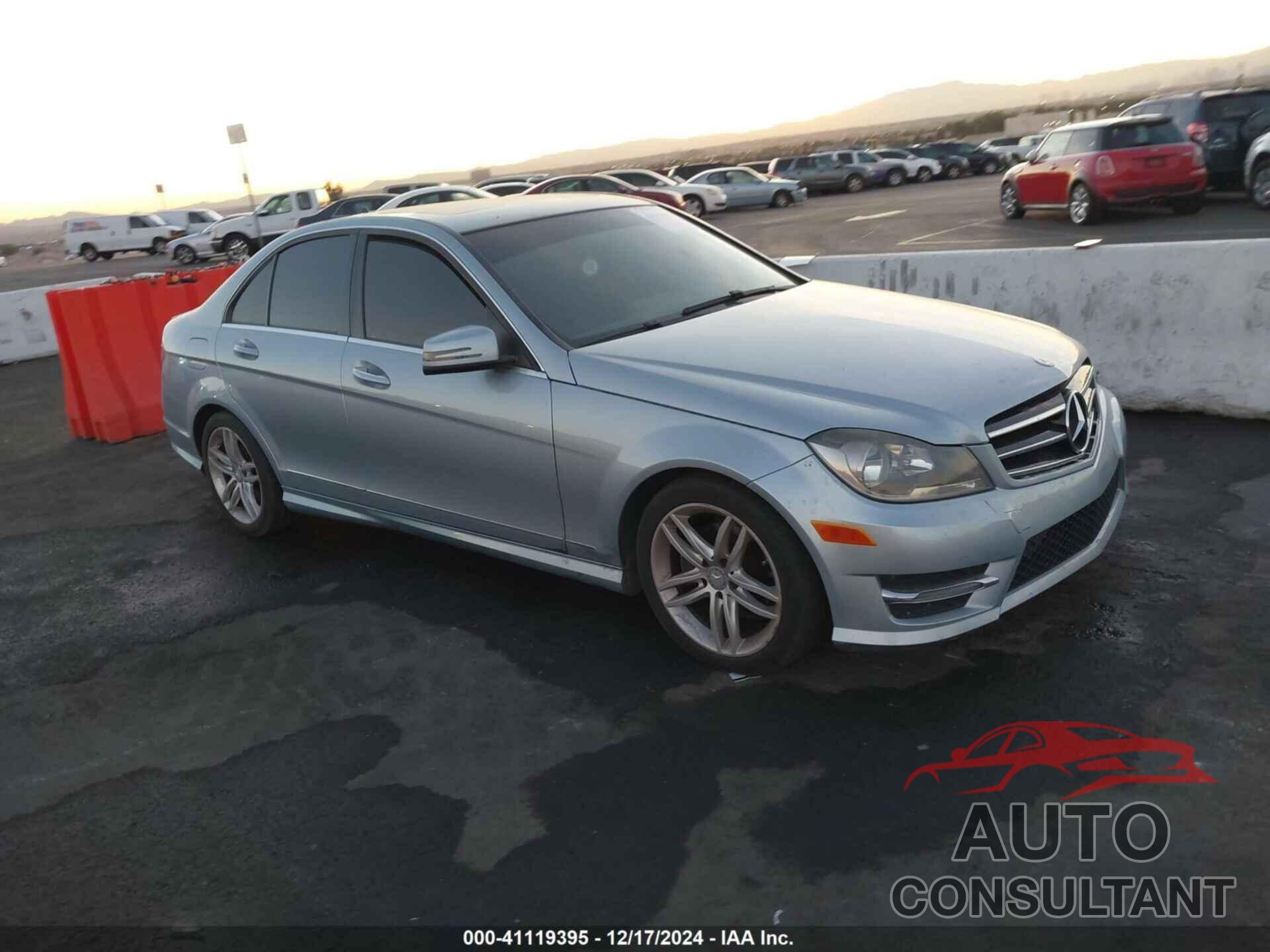 MERCEDES-BENZ C 250 2014 - WDDGF4HB8EA958708