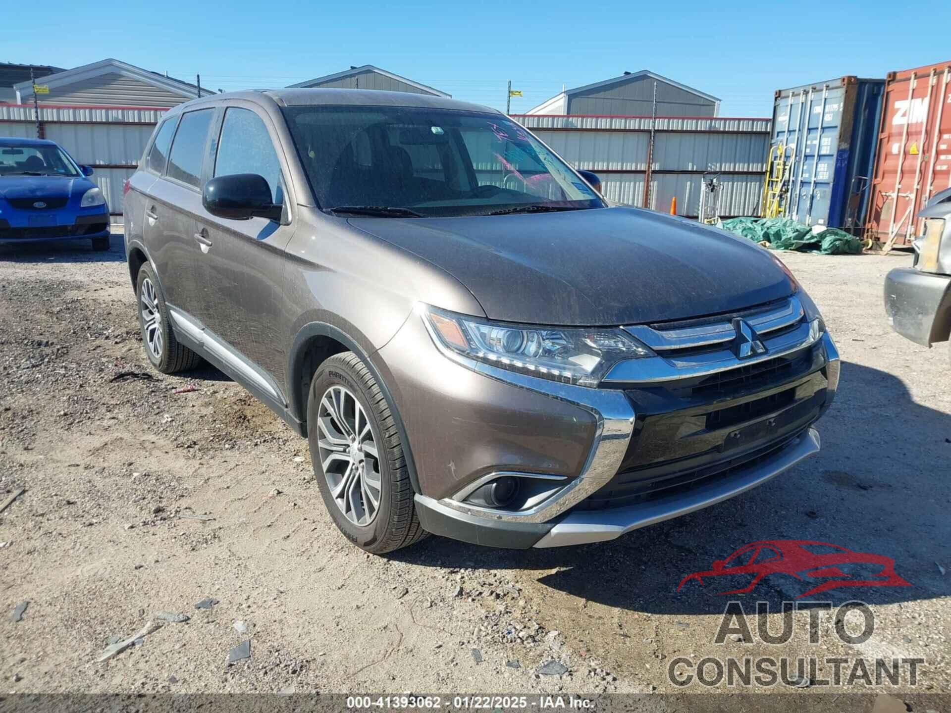 MITSUBISHI OUTLANDER 2017 - JA4AD2A31HZ047584