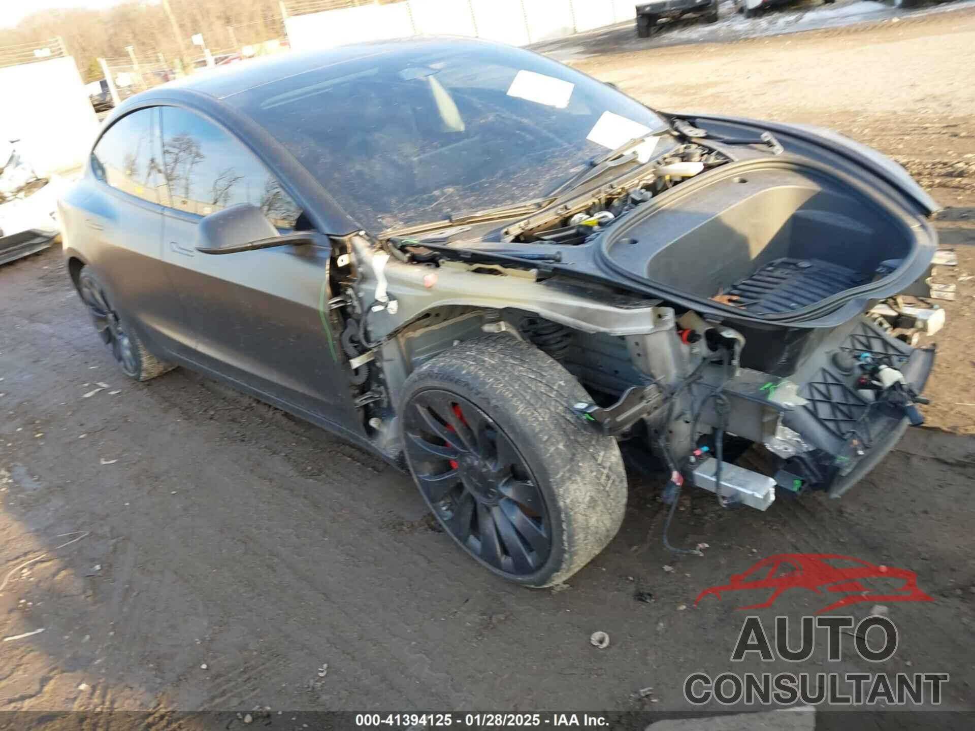 TESLA MODEL 3 2023 - 5YJ3E1EC4PF404535
