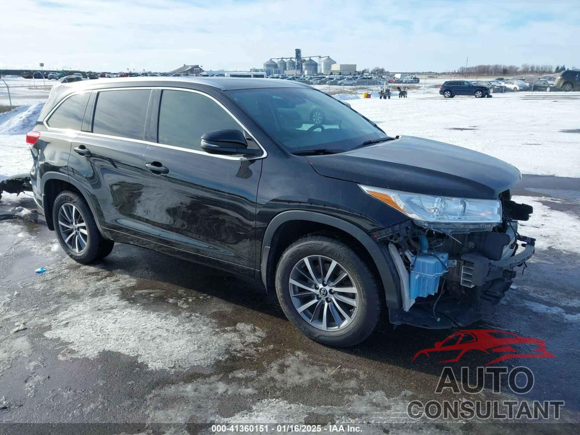 TOYOTA HIGHLANDER 2018 - 5TDJZRFH0JS827314