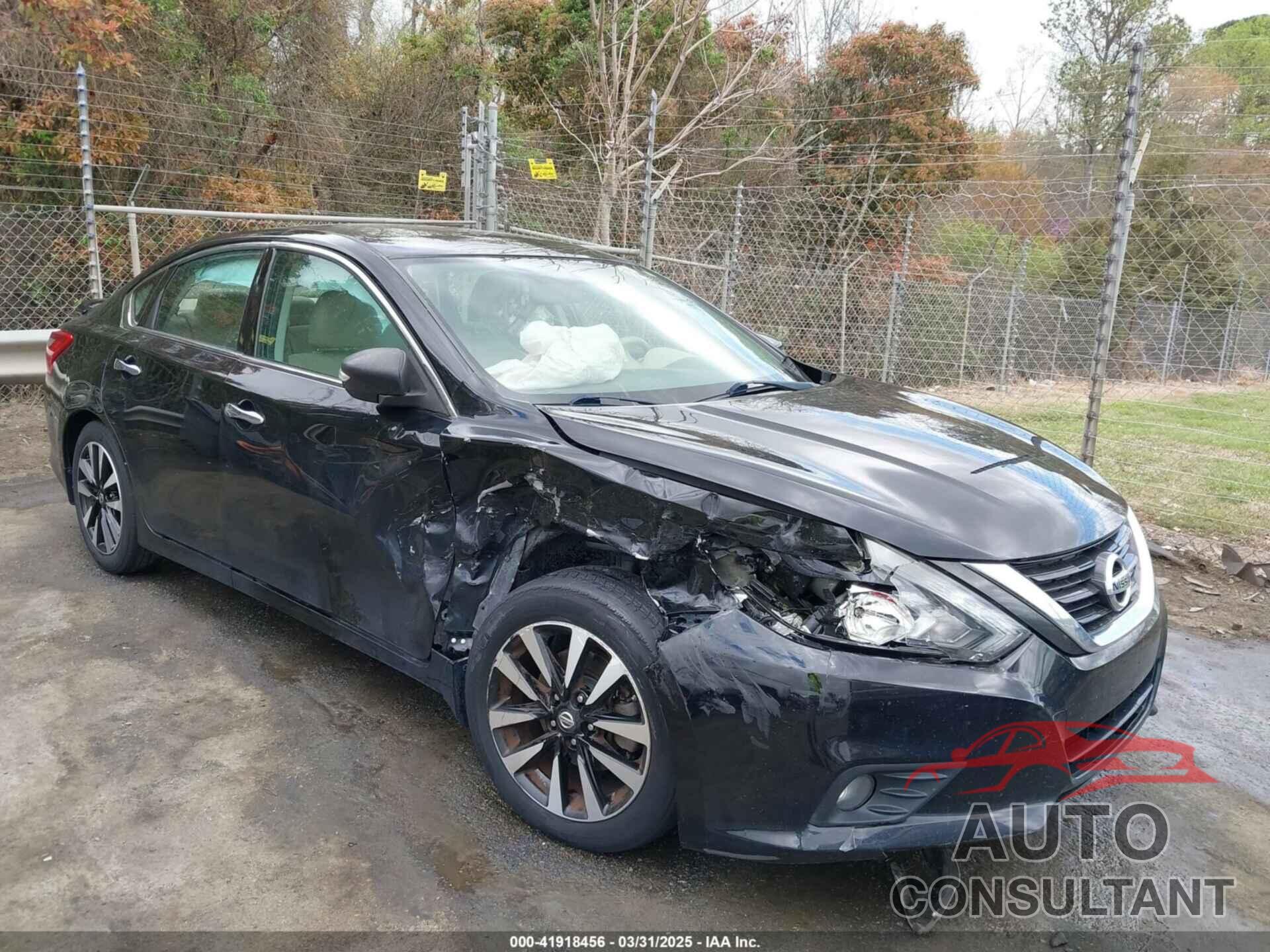 NISSAN ALTIMA 2018 - 1N4AL3AP2JC196943