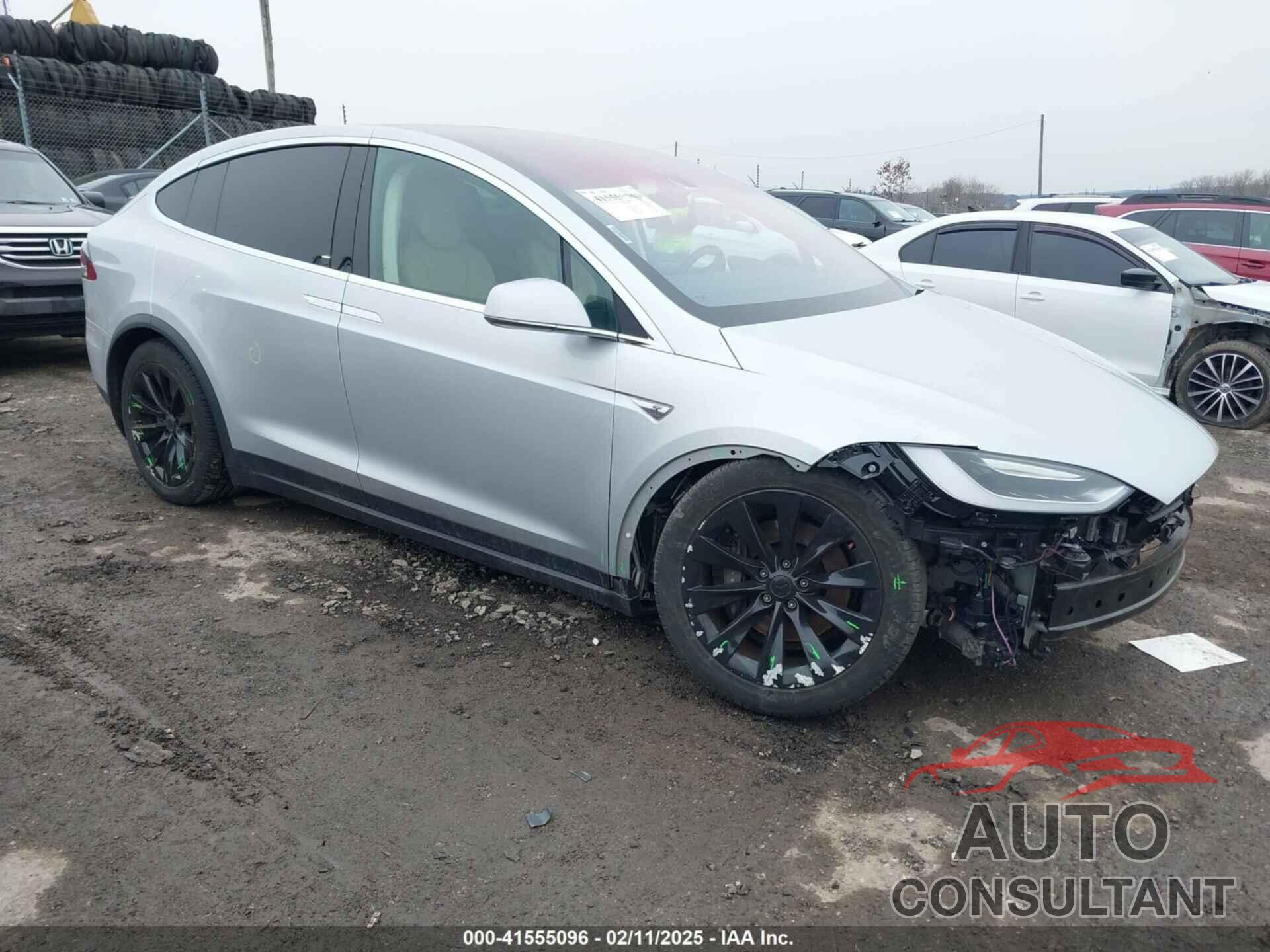 TESLA MODEL X 2016 - 5YJXCAE25GF019550