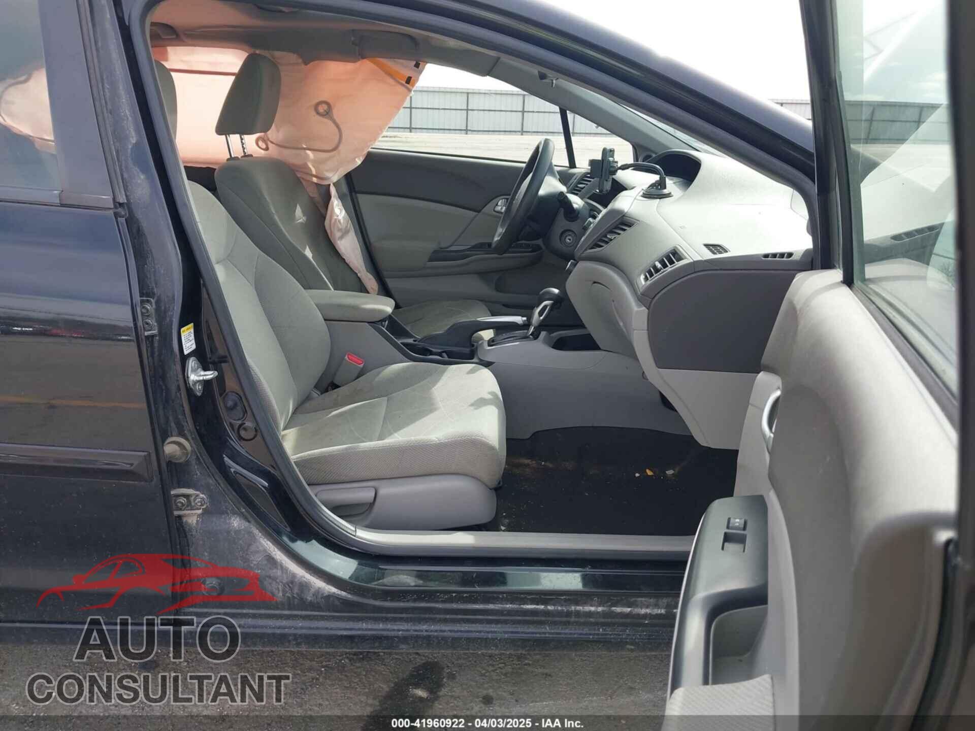 HONDA CIVIC 2012 - JHMFB2F84CS002015