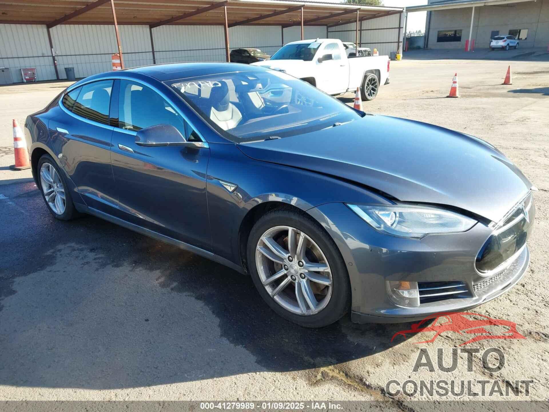 TESLA MODEL S 2015 - 5YJSA1H12FFP74897