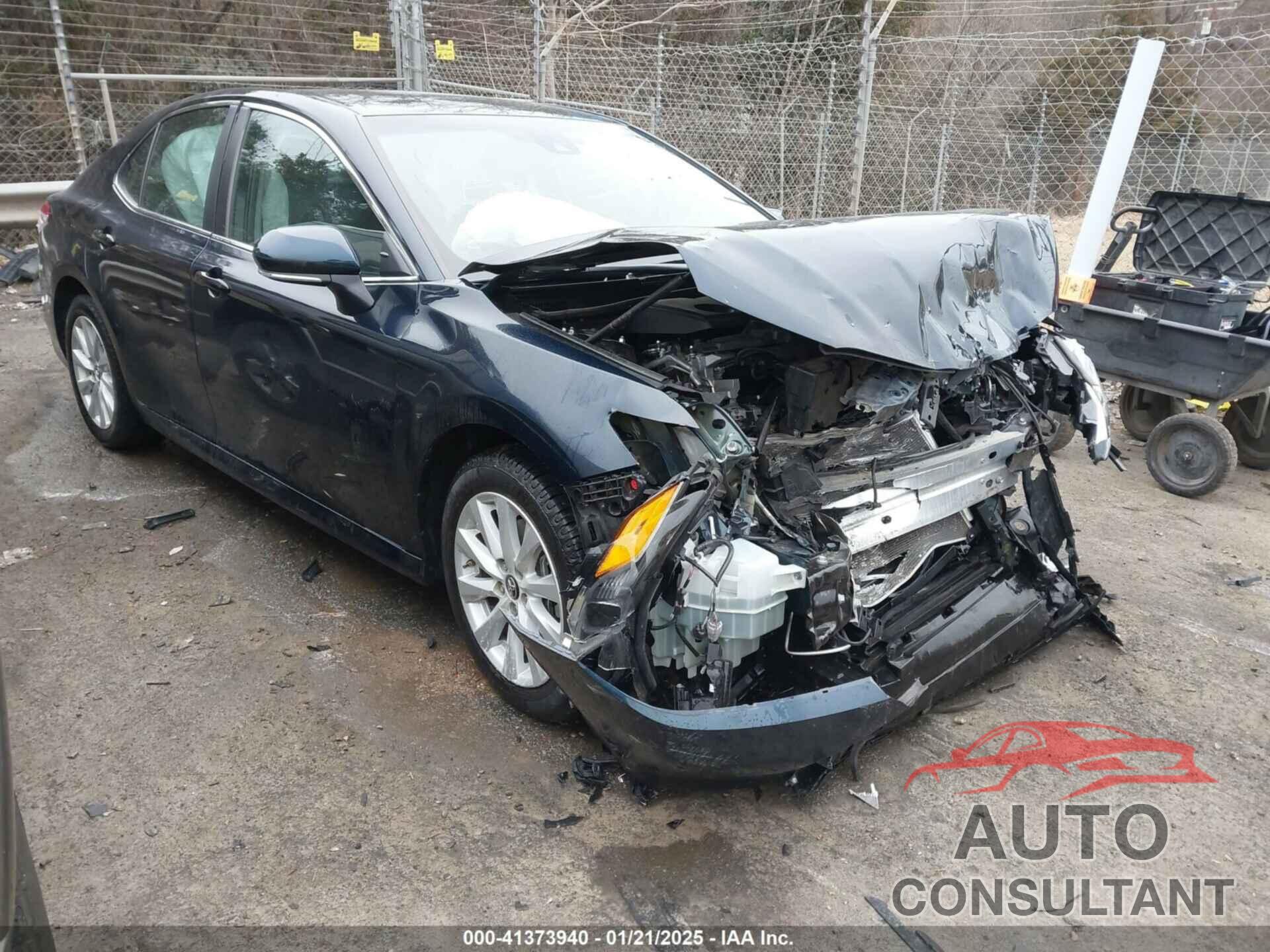 TOYOTA CAMRY 2018 - 4T1B11HK4JU626688