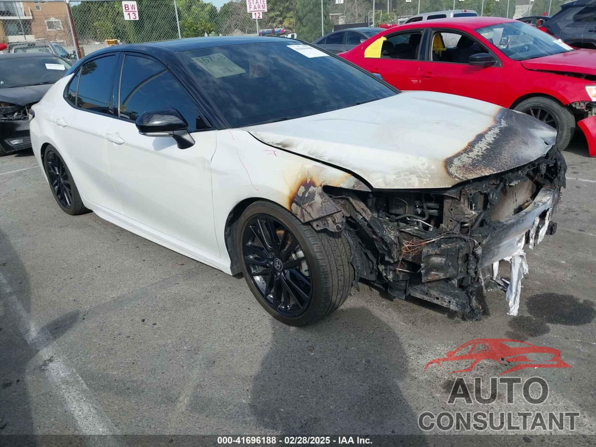 TOYOTA CAMRY 2023 - 4T1K31AK9PU046530