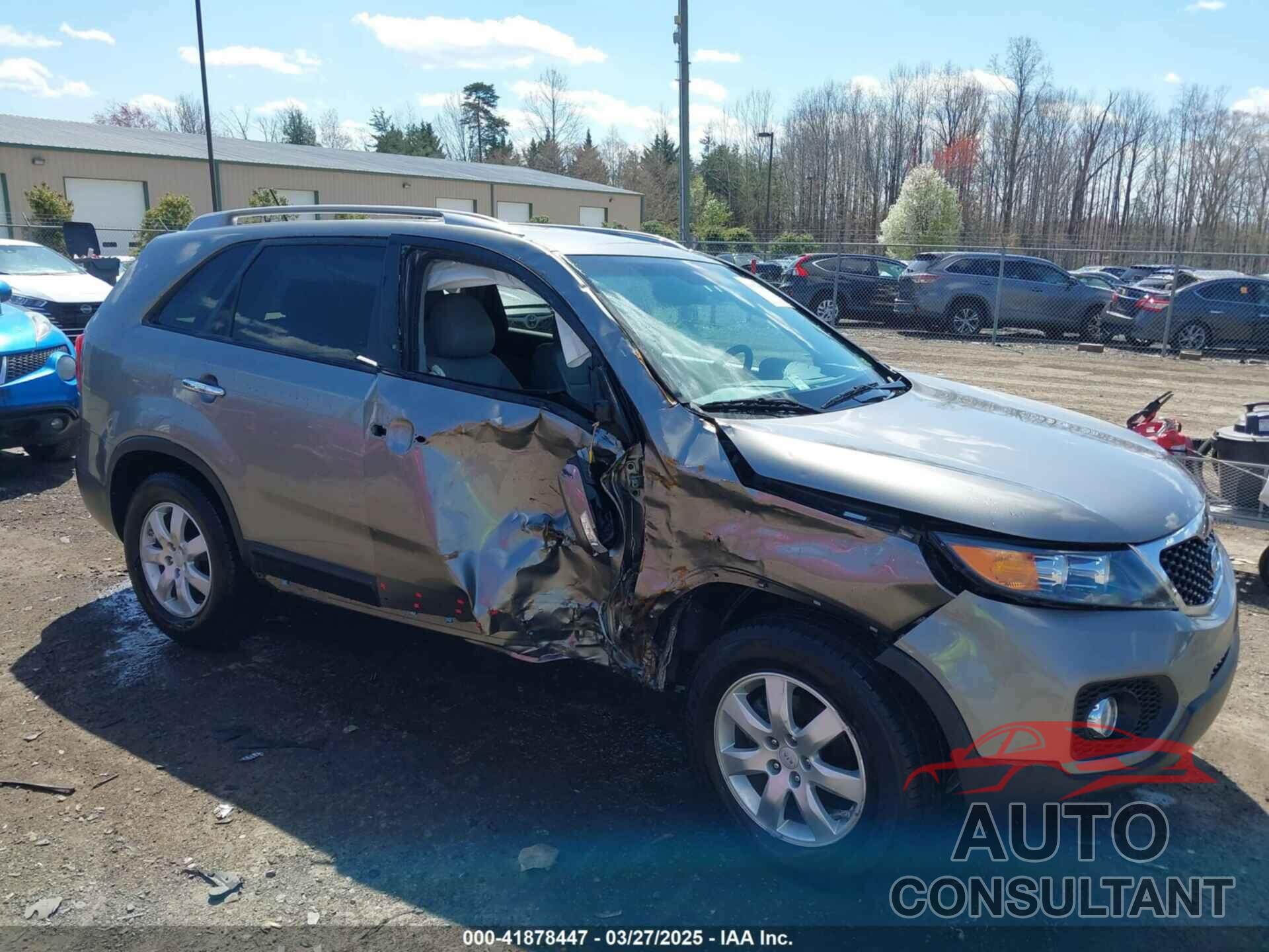 KIA SORENTO 2012 - 5XYKT3A63CG193456