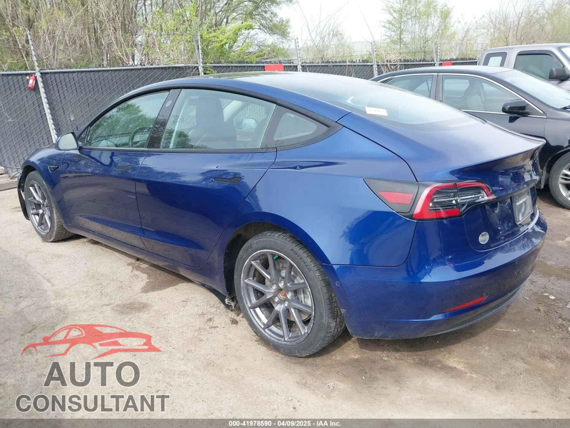 TESLA MODEL 3 2022 - 5YJ3E1EA9NF189357