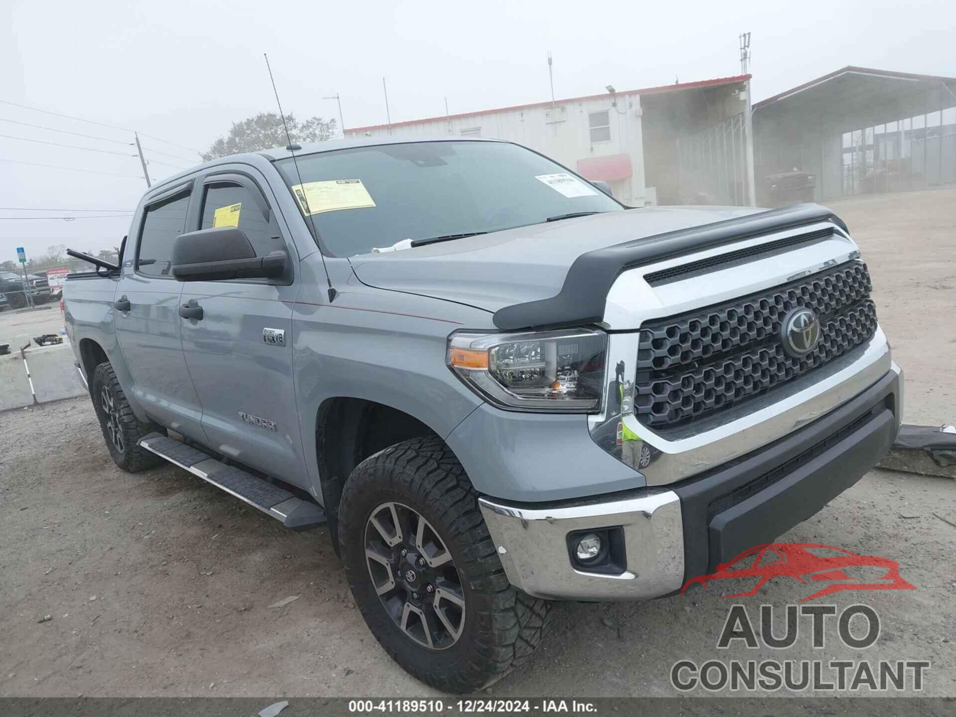 TOYOTA TUNDRA 2018 - 5TFEY5F10JX242470