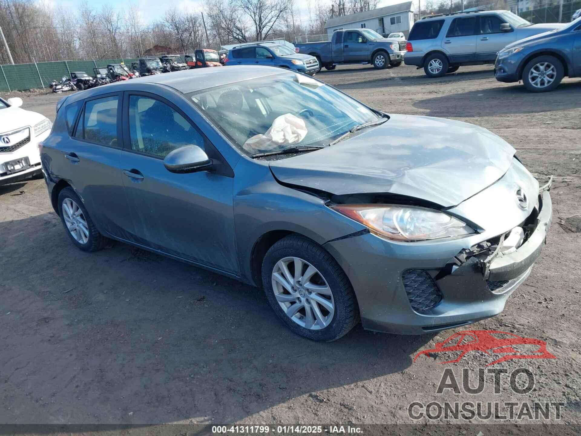 MAZDA MAZDA3 2012 - JM1BL1L74C1560987