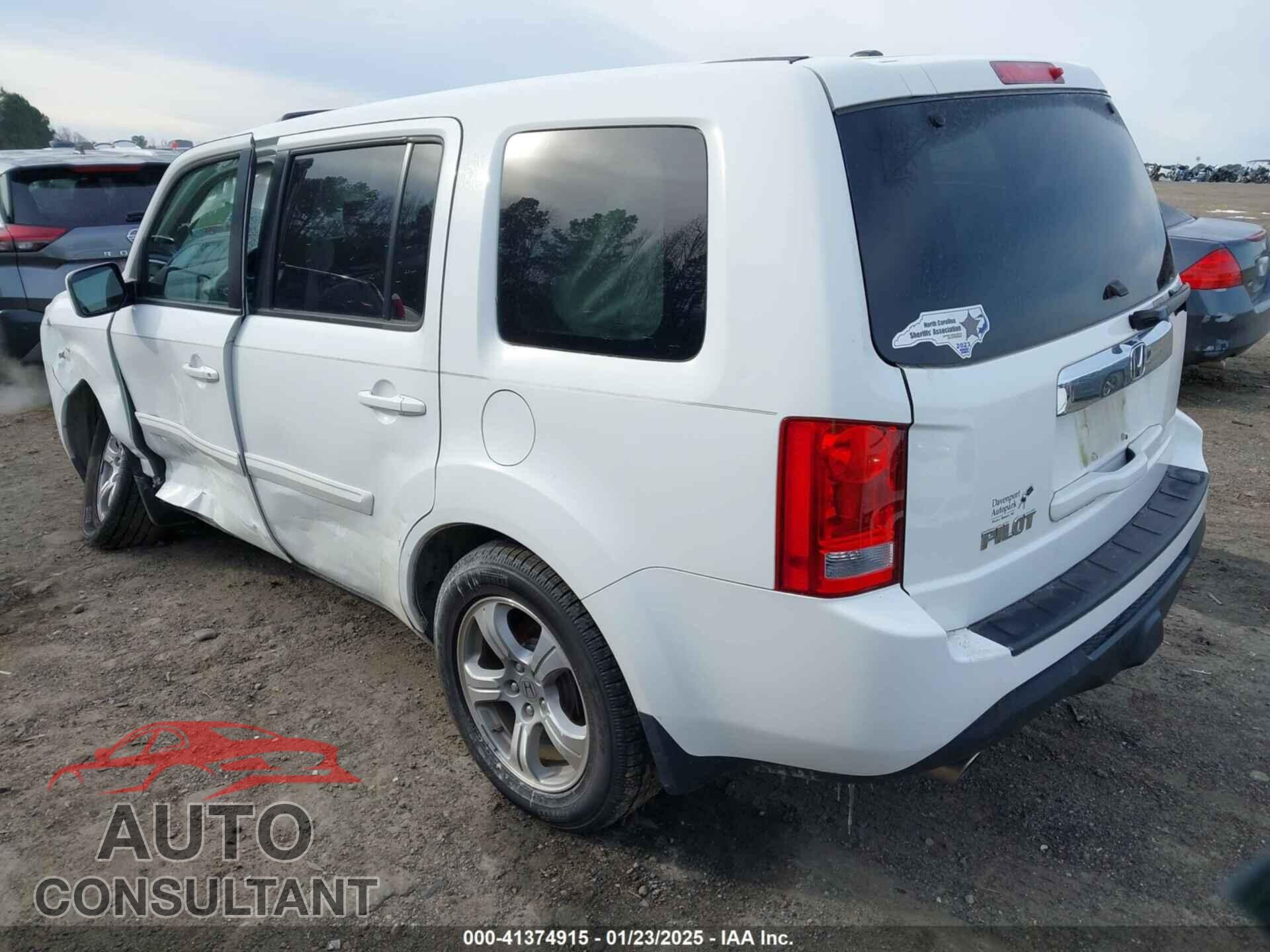 HONDA PILOT 2013 - 5FNYF3H57DB001043