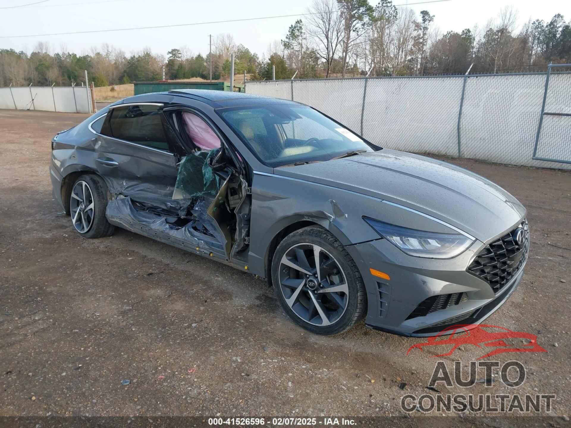 HYUNDAI SONATA 2023 - KMHL44J25PA276957
