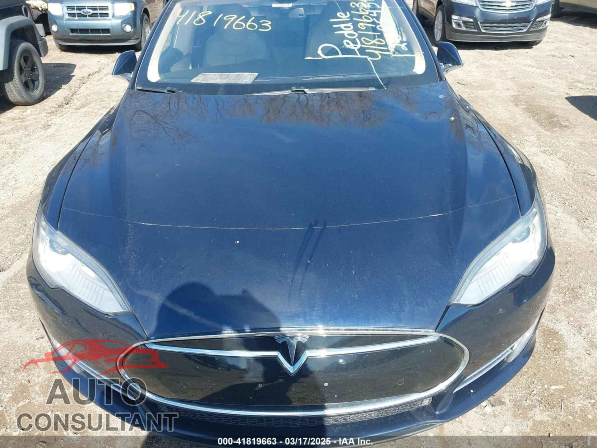 TESLA MODEL S 2014 - 5YJSA1H14EFP41236