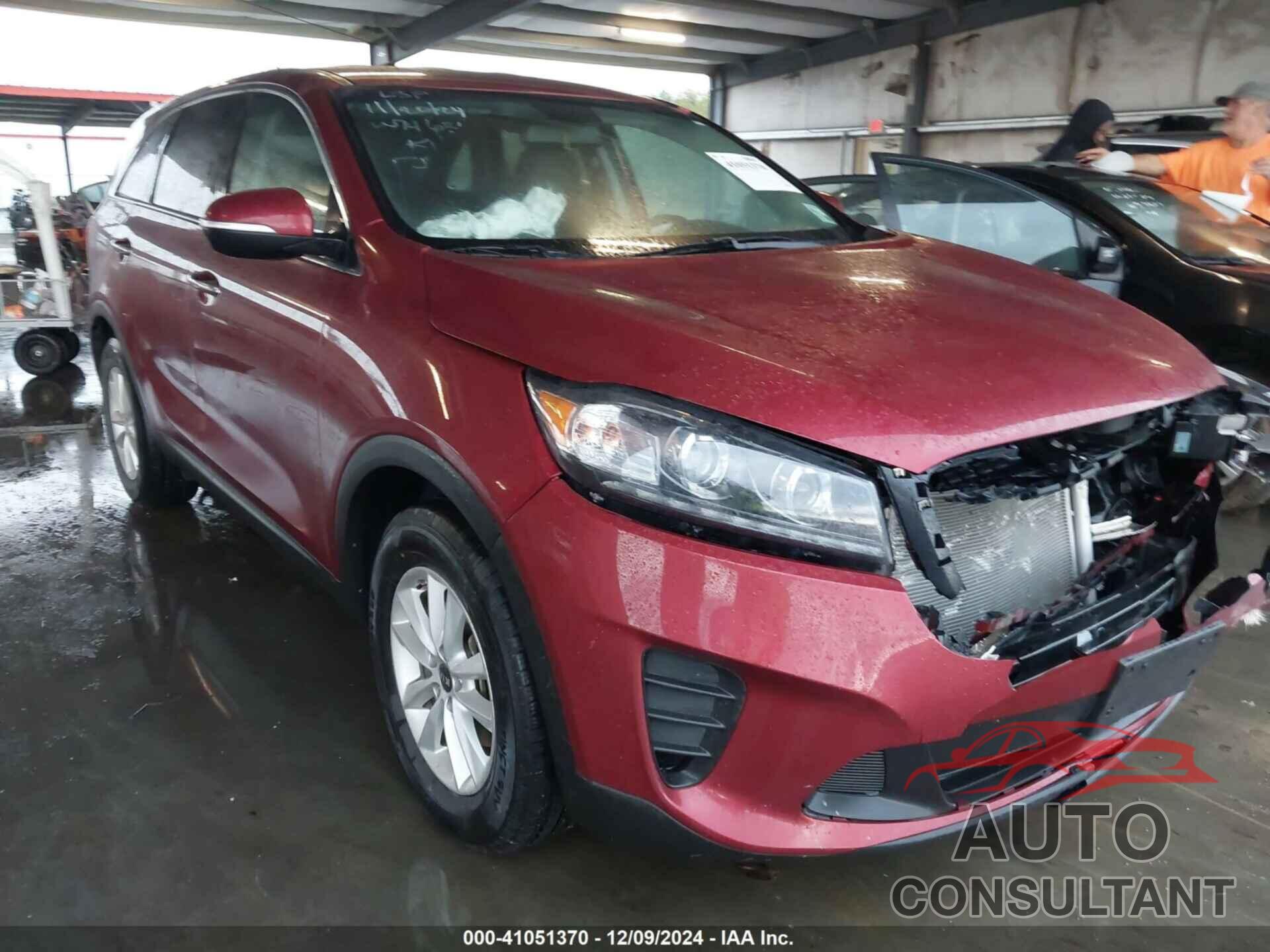 KIA SORENTO 2019 - 5XYPG4A38KG523757