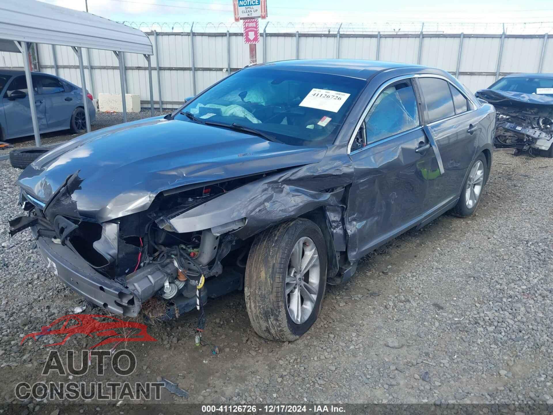 FORD TAURUS 2013 - 1FAHP2E81DG137587