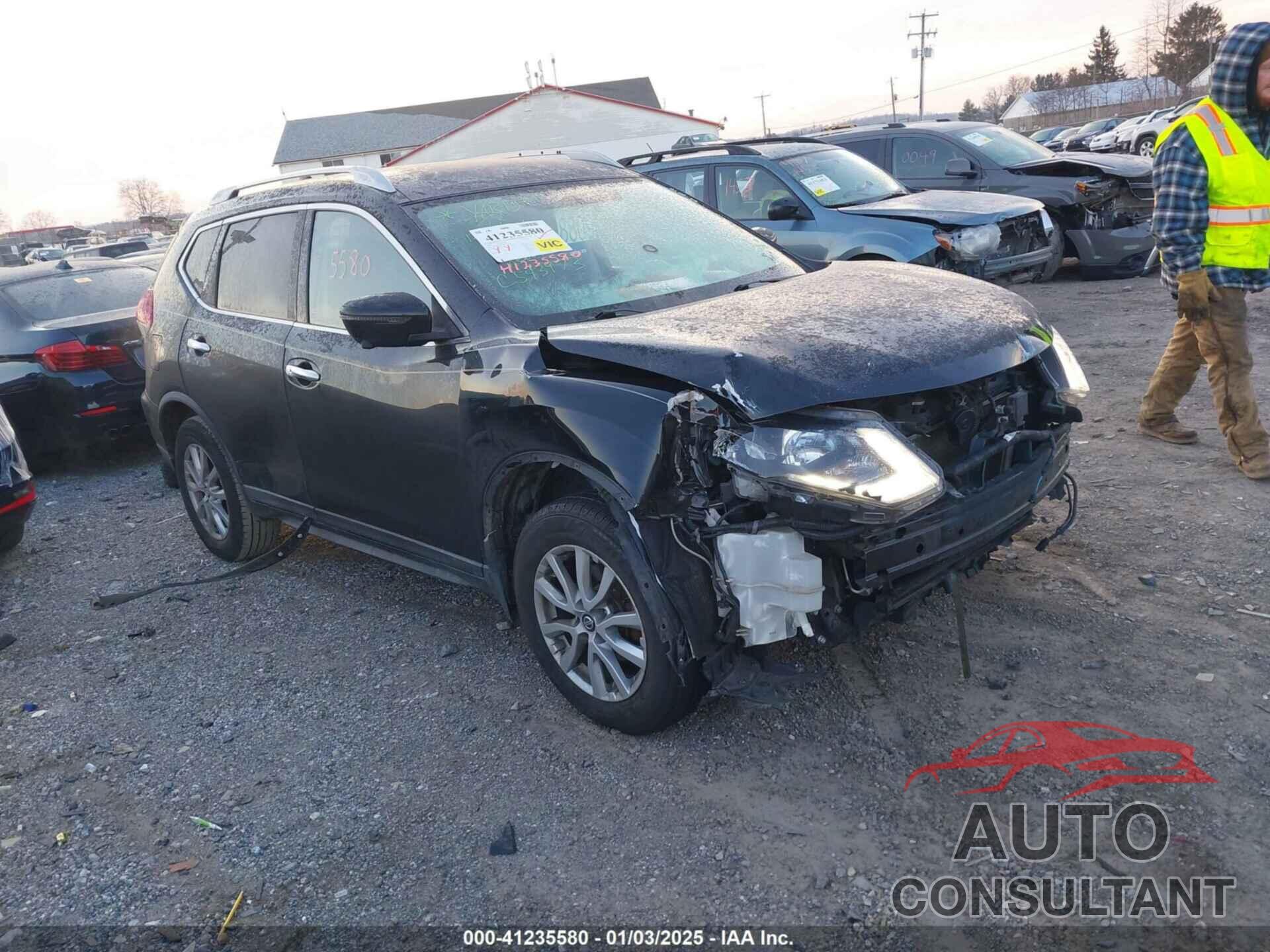 NISSAN ROGUE 2018 - KNMAT2MV8JP519383