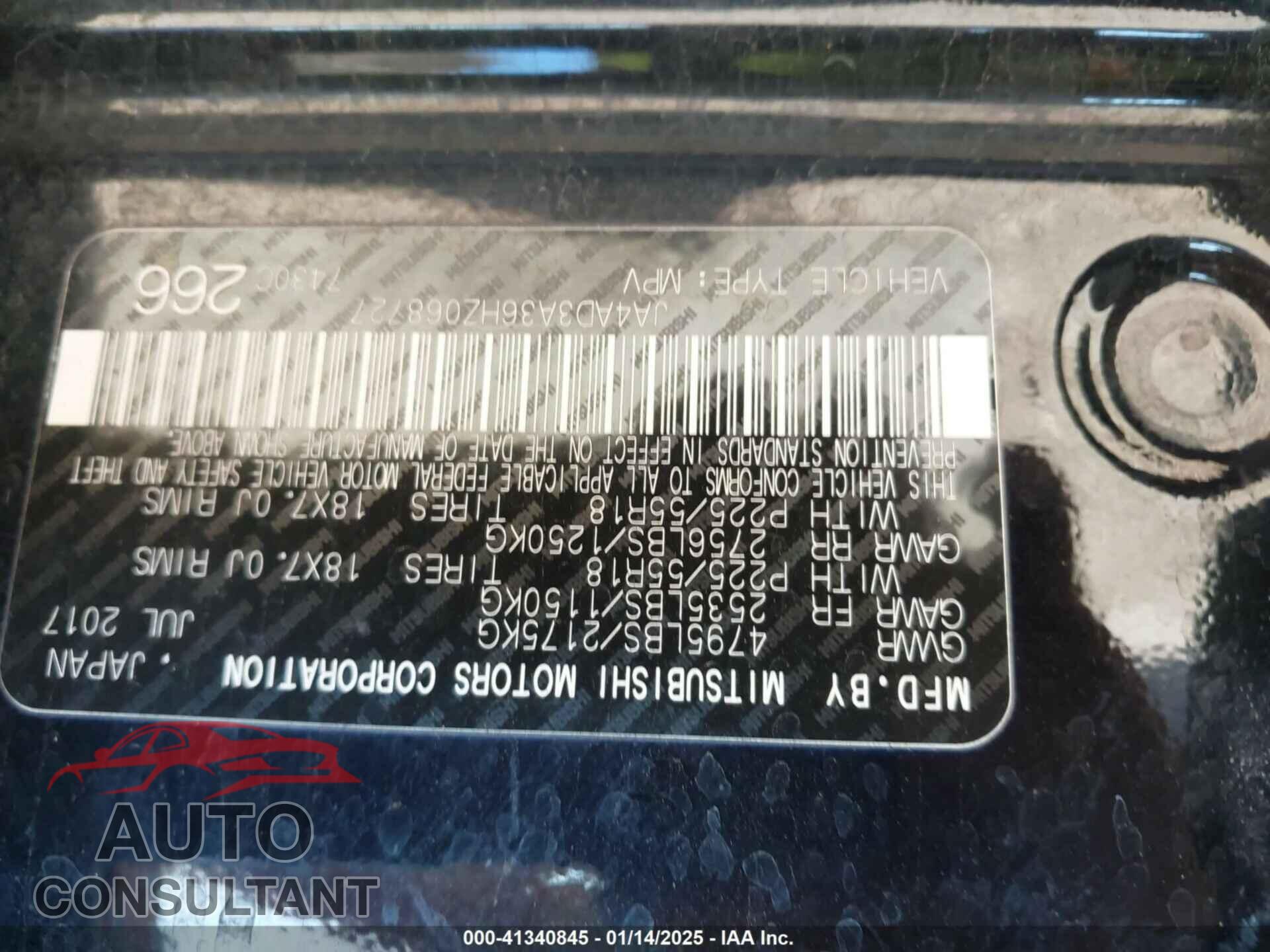MITSUBISHI OUTLANDER 2017 - JA4AD3A36HZ068727